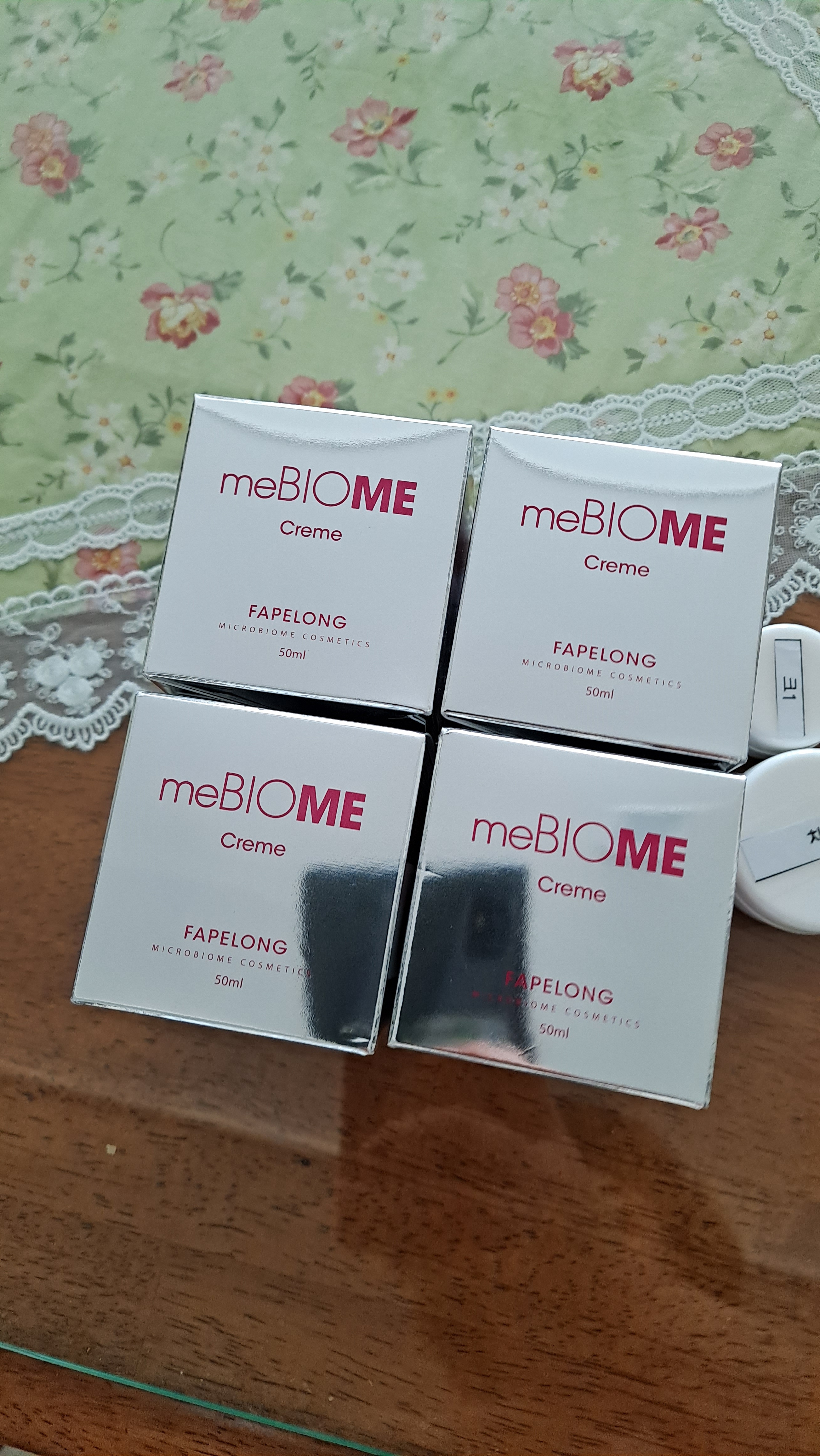 SmartStore review media
