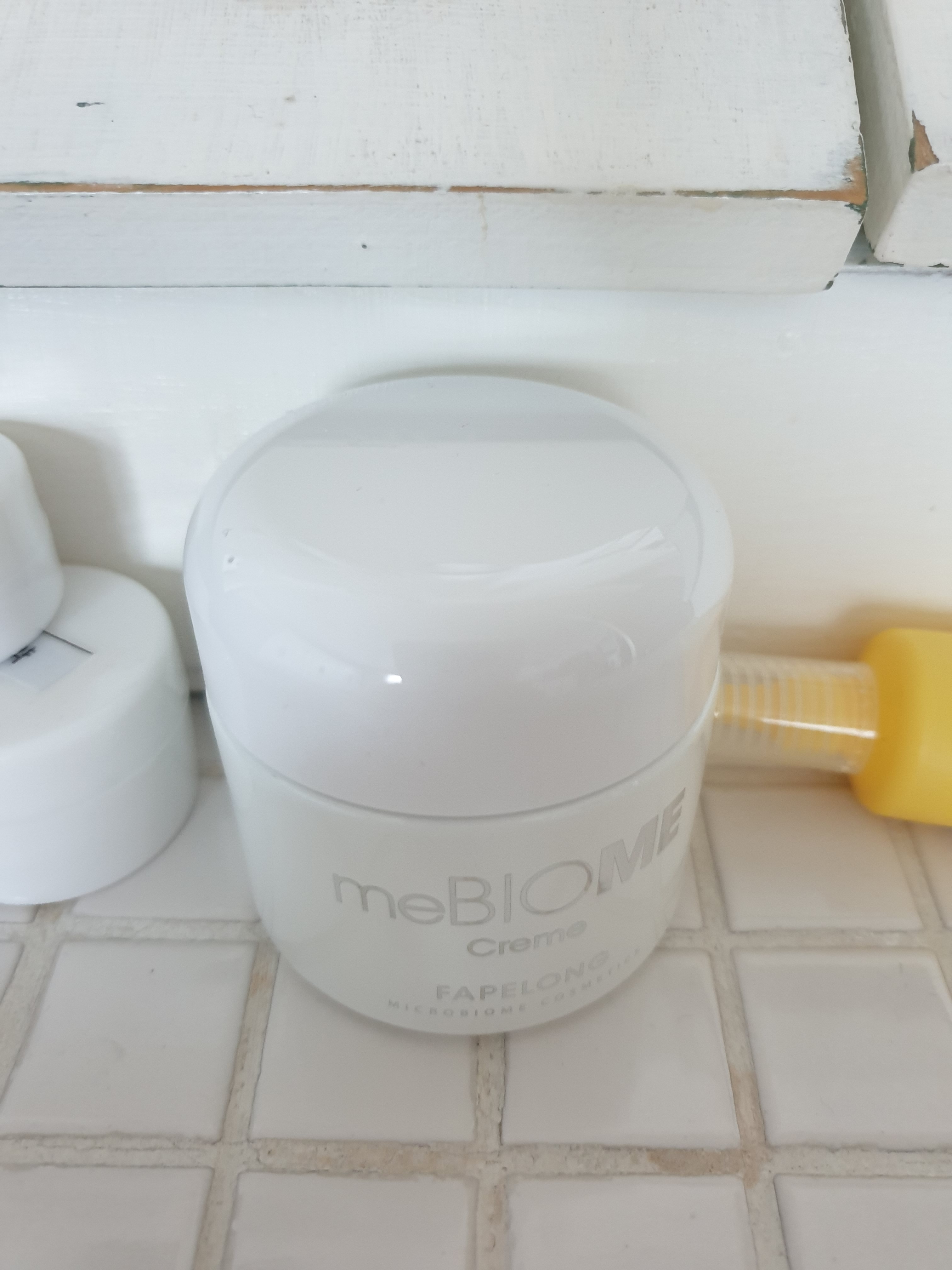 SmartStore review media