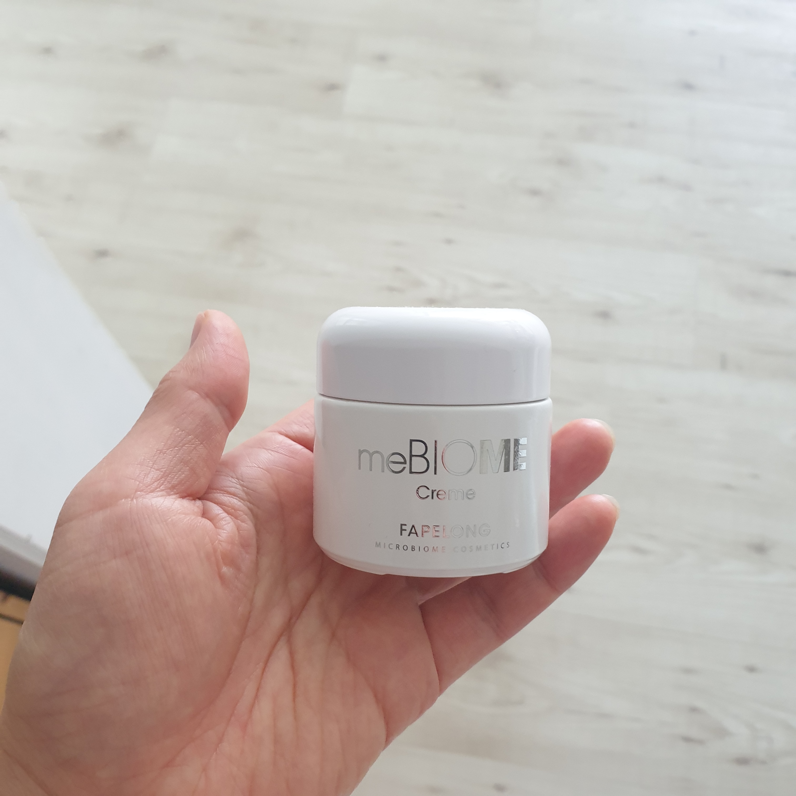 SmartStore review media
