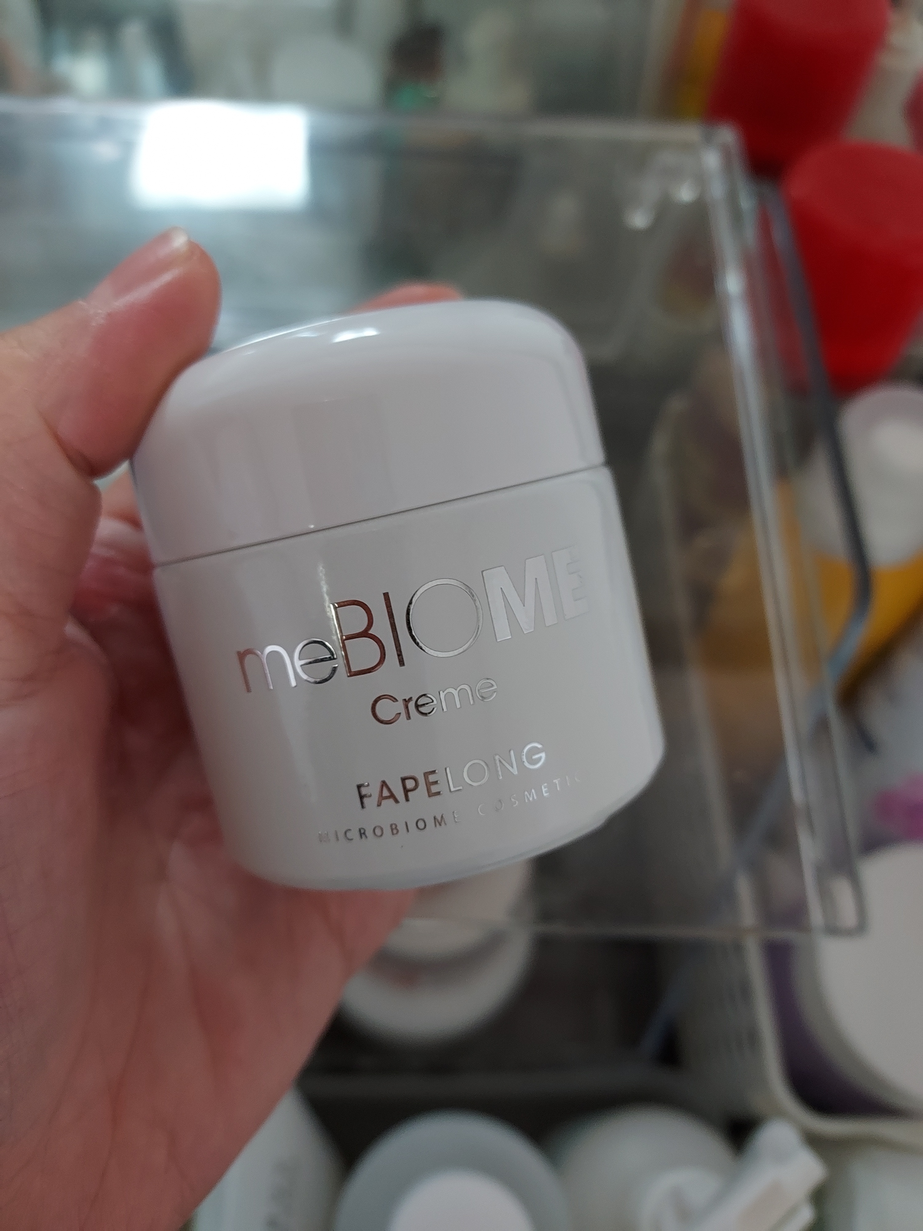 SmartStore review media