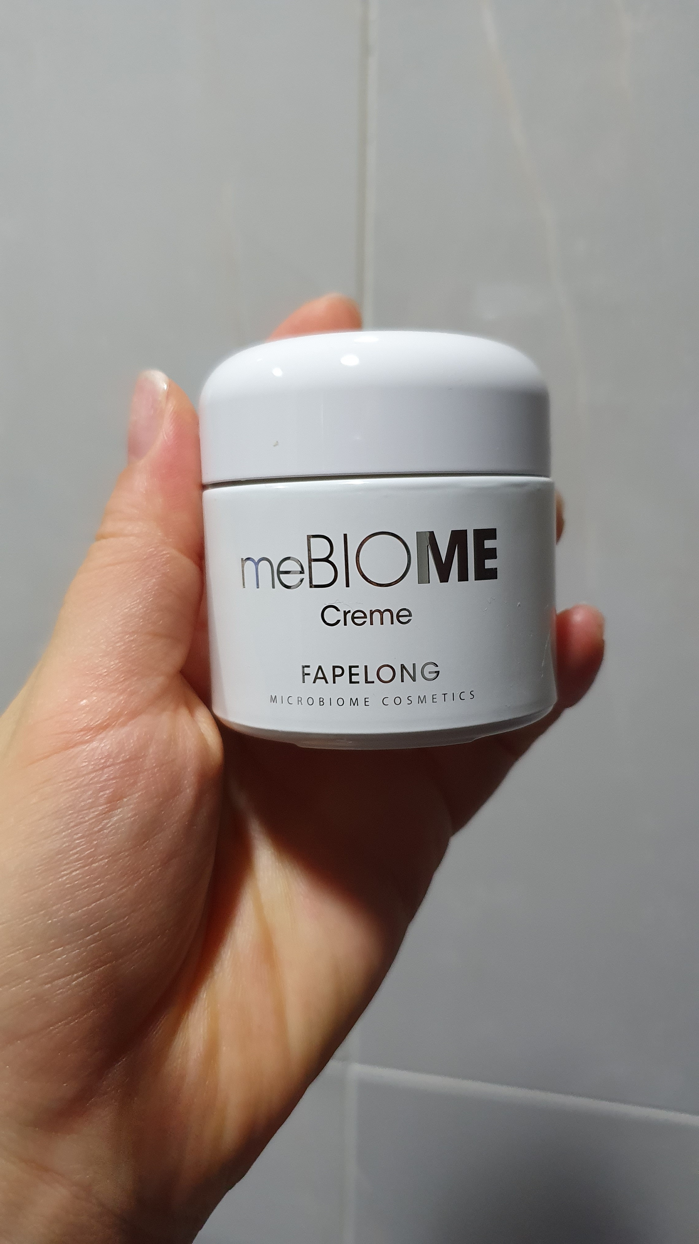 SmartStore review media