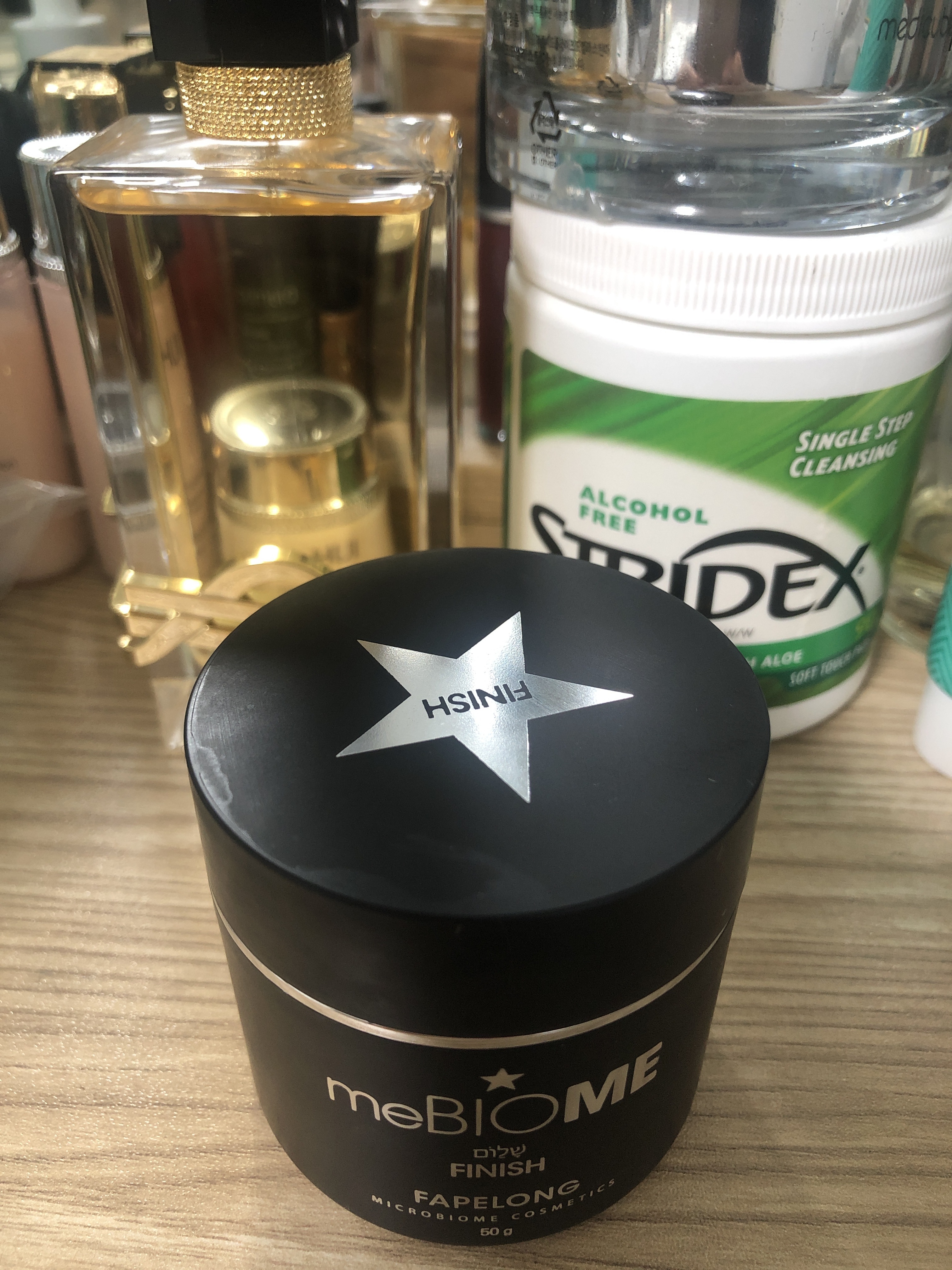 SmartStore review media