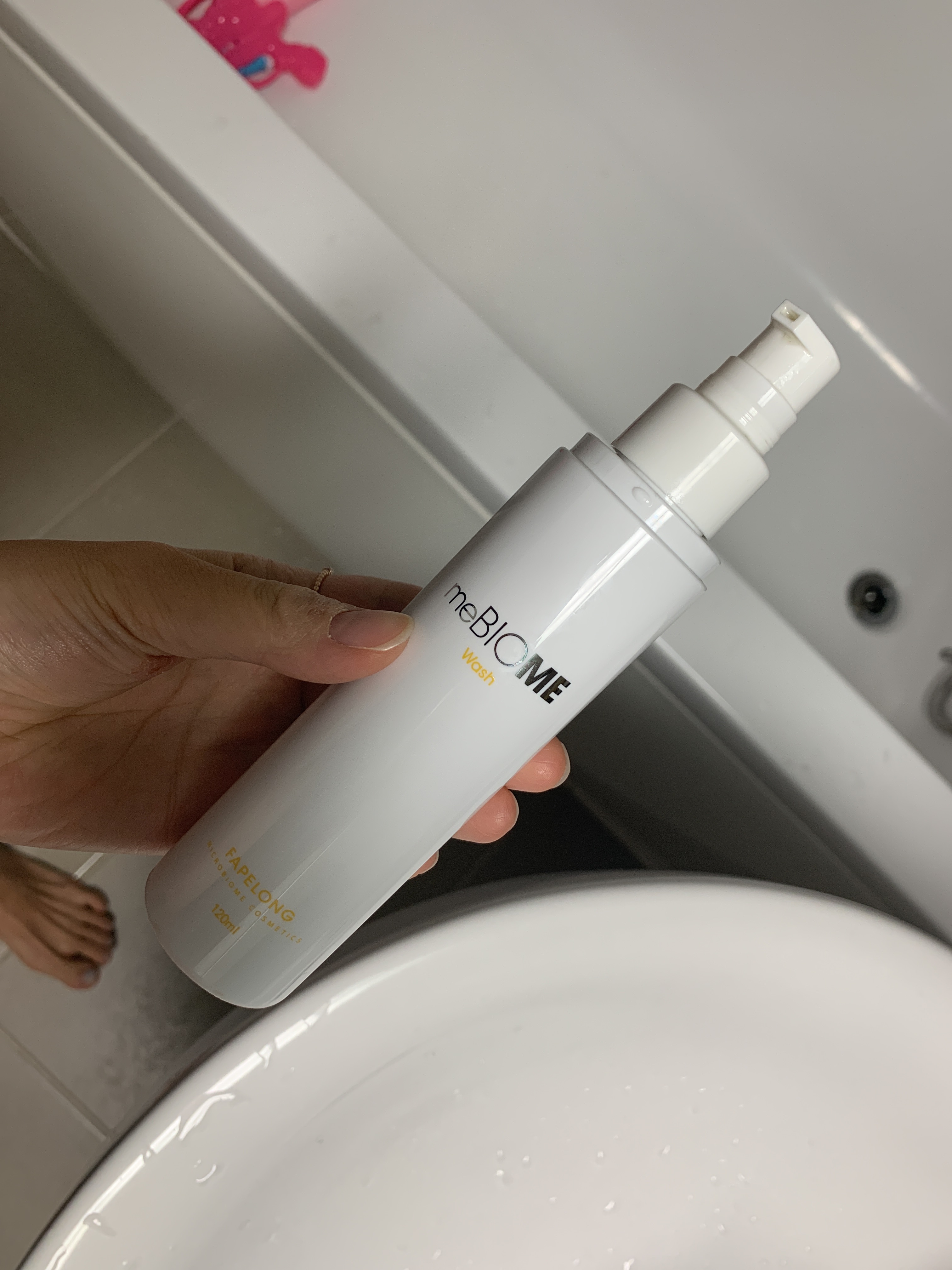 SmartStore review media
