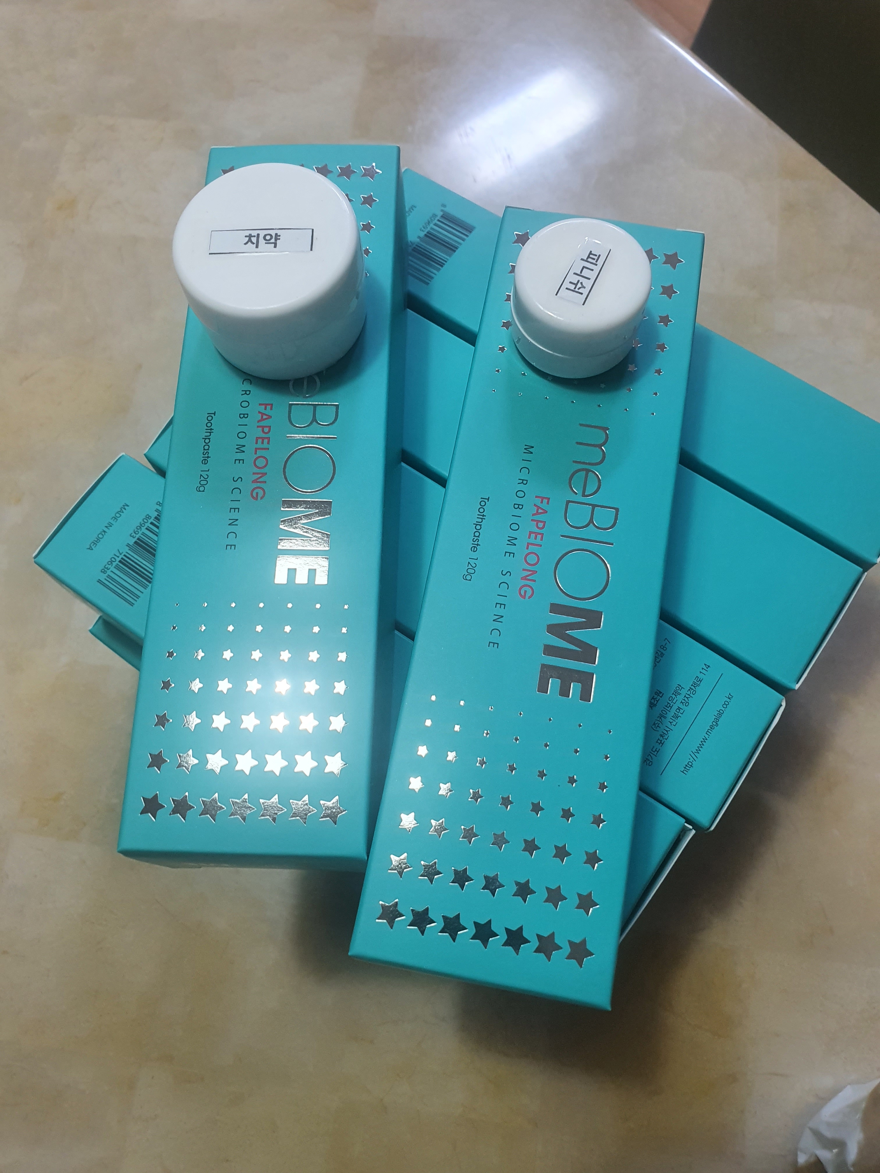 SmartStore review media