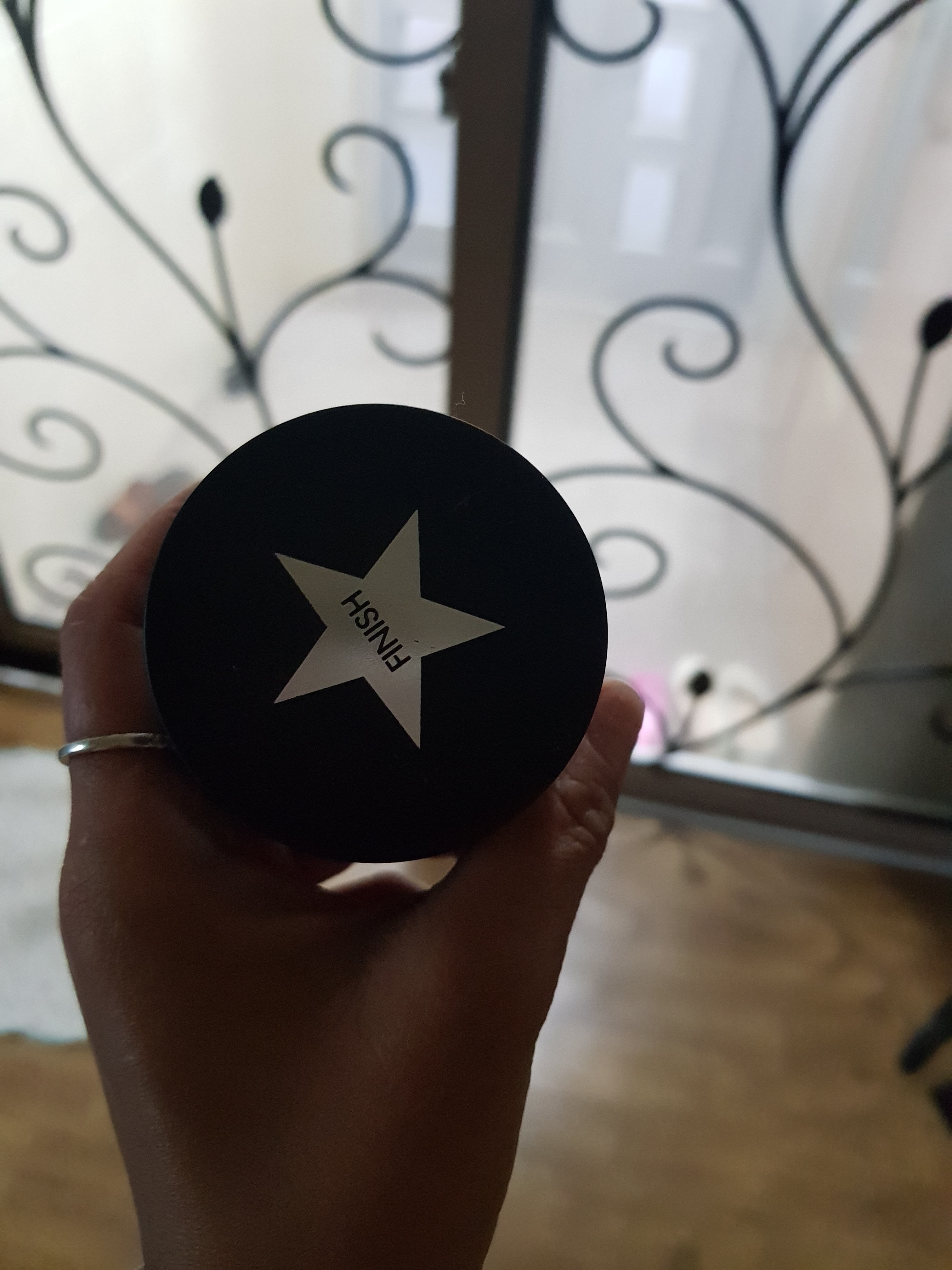 SmartStore review media