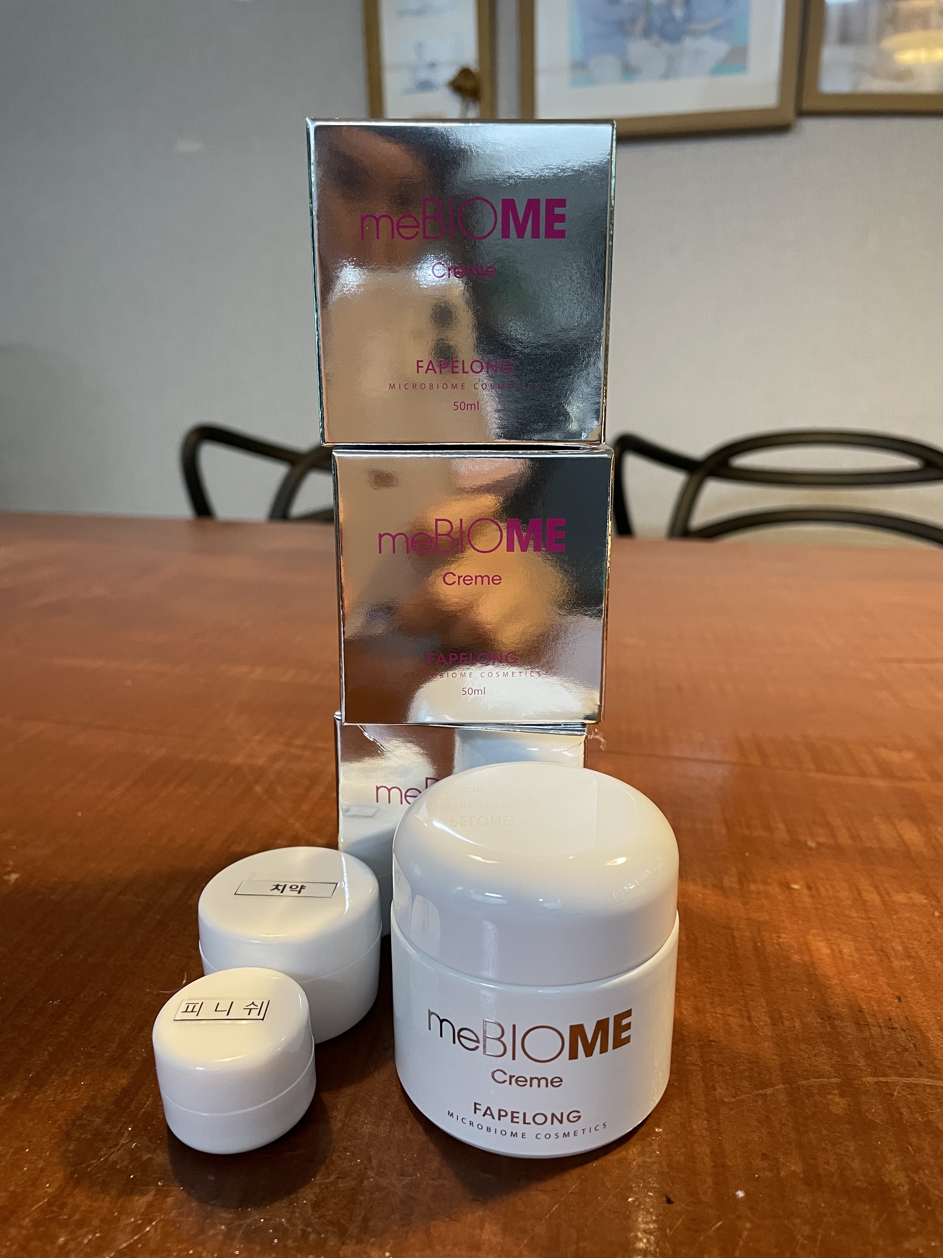 SmartStore review media