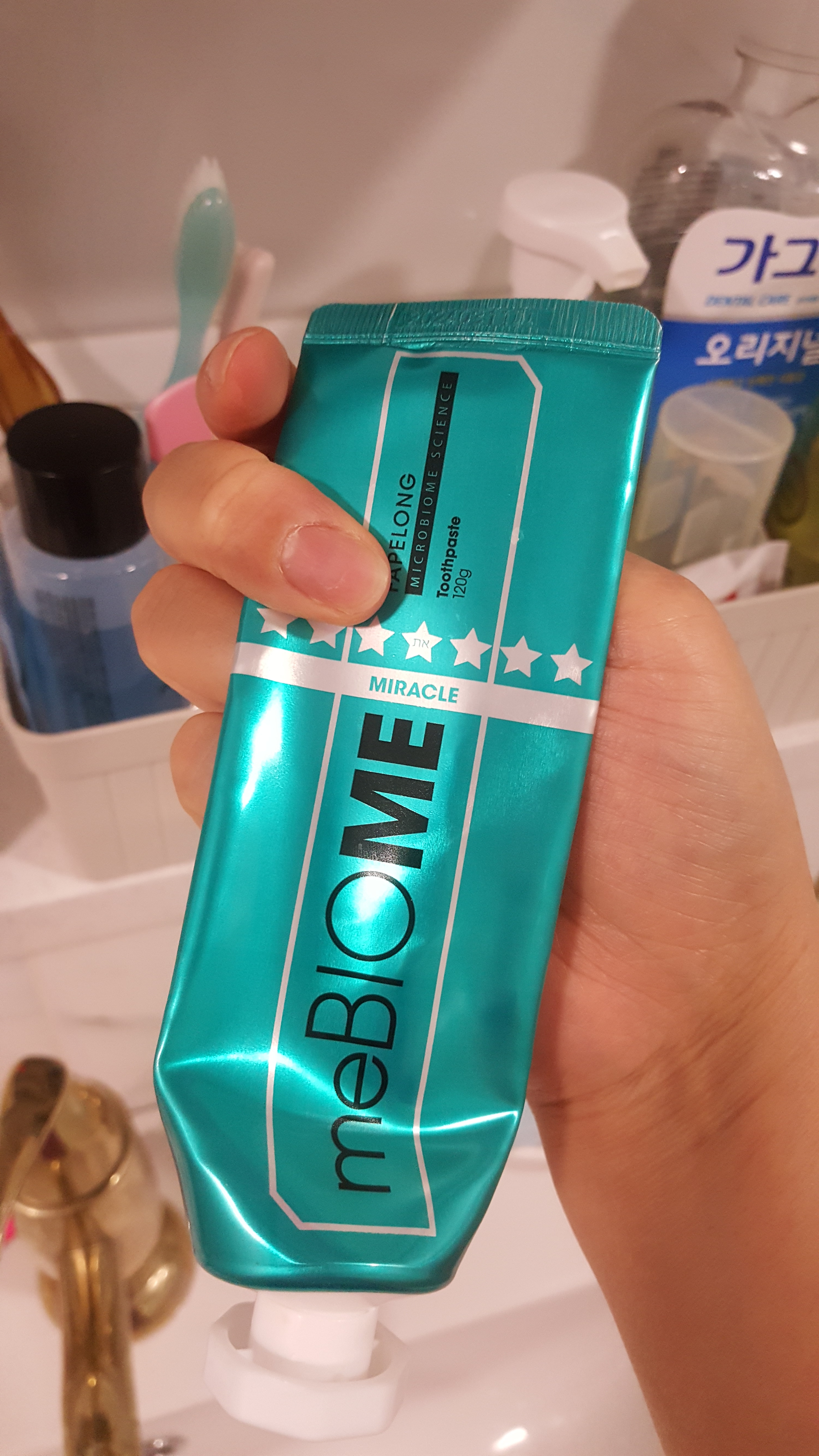SmartStore review media
