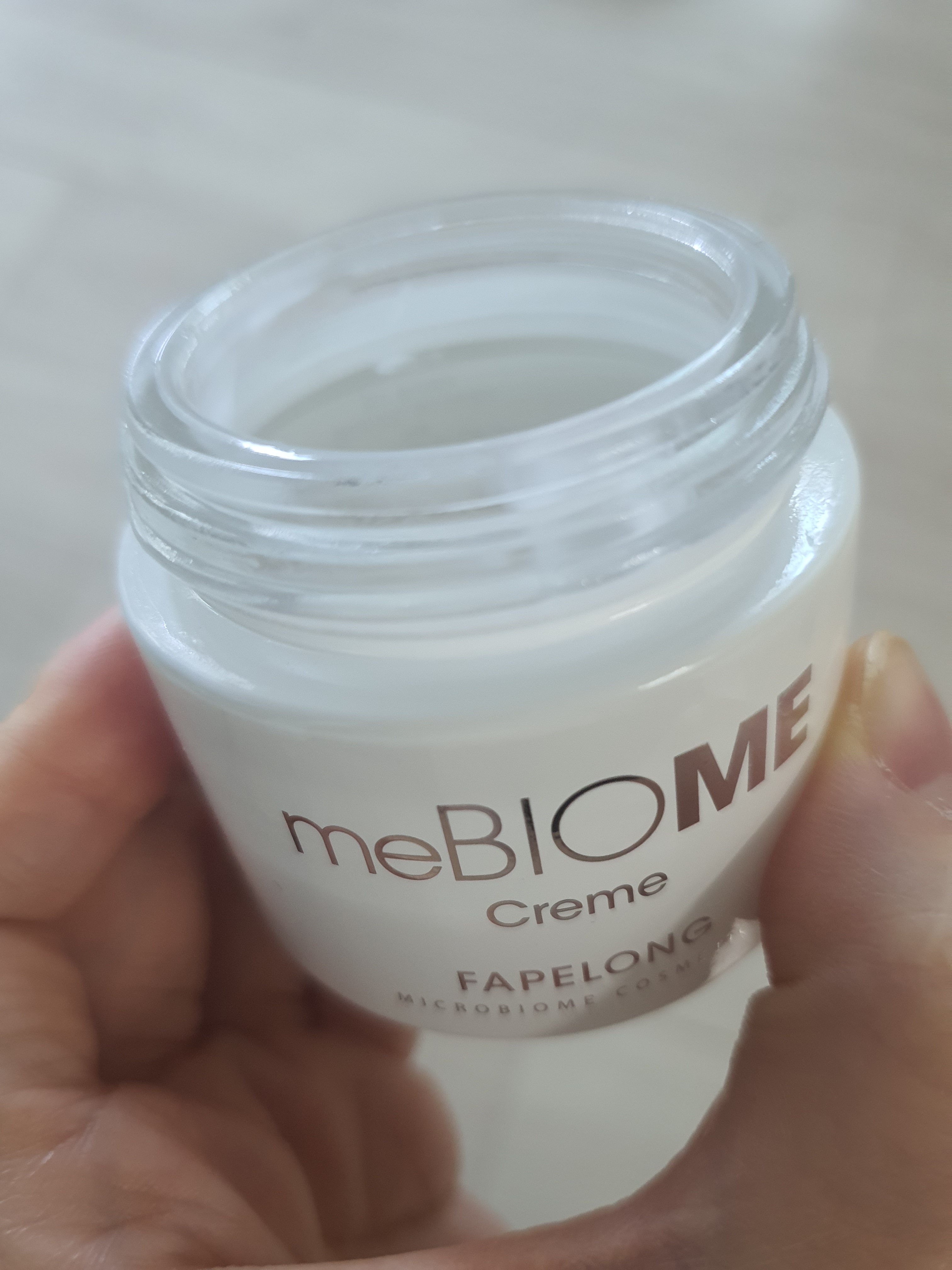 SmartStore review media