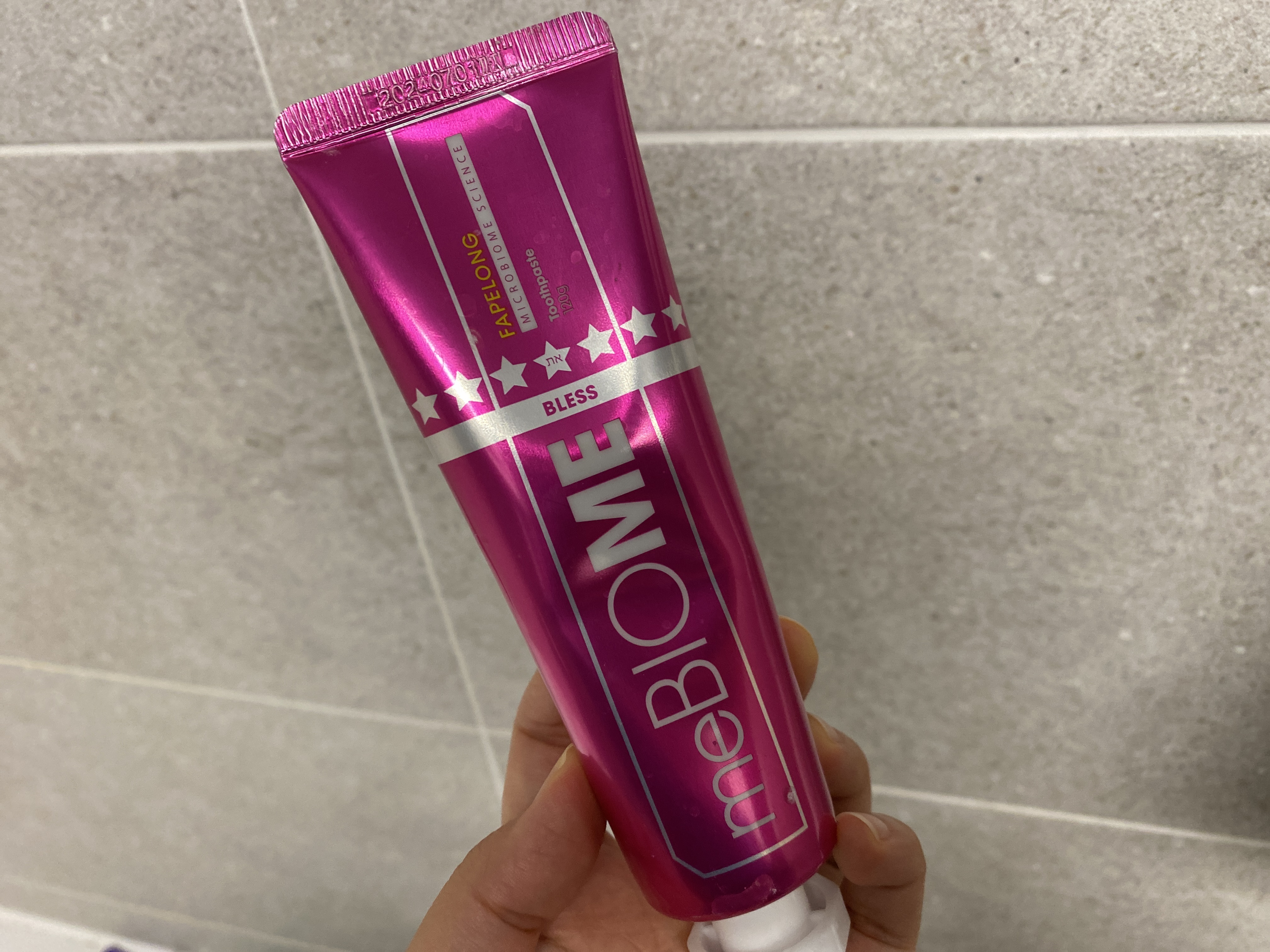 SmartStore review media