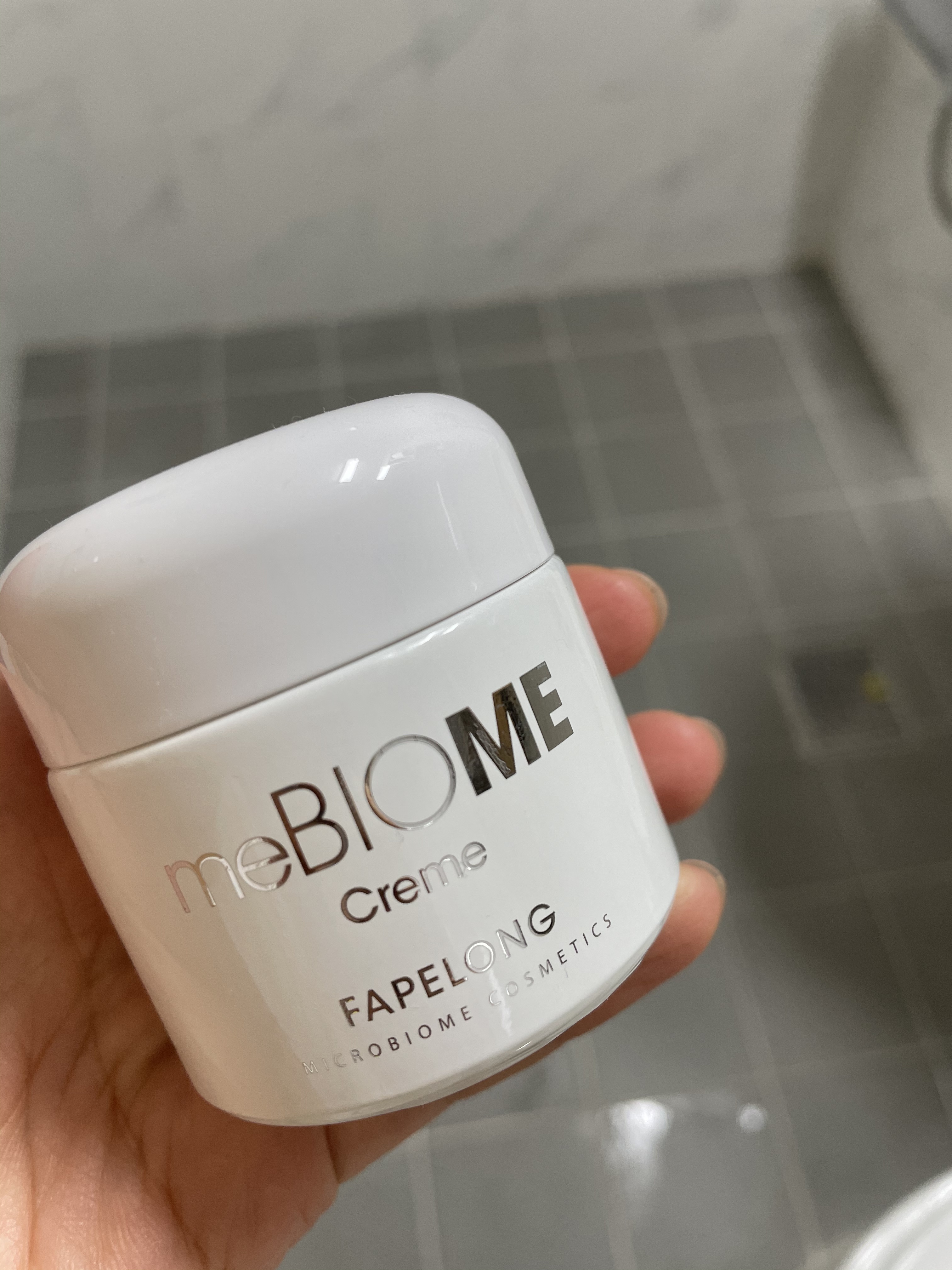 SmartStore review media