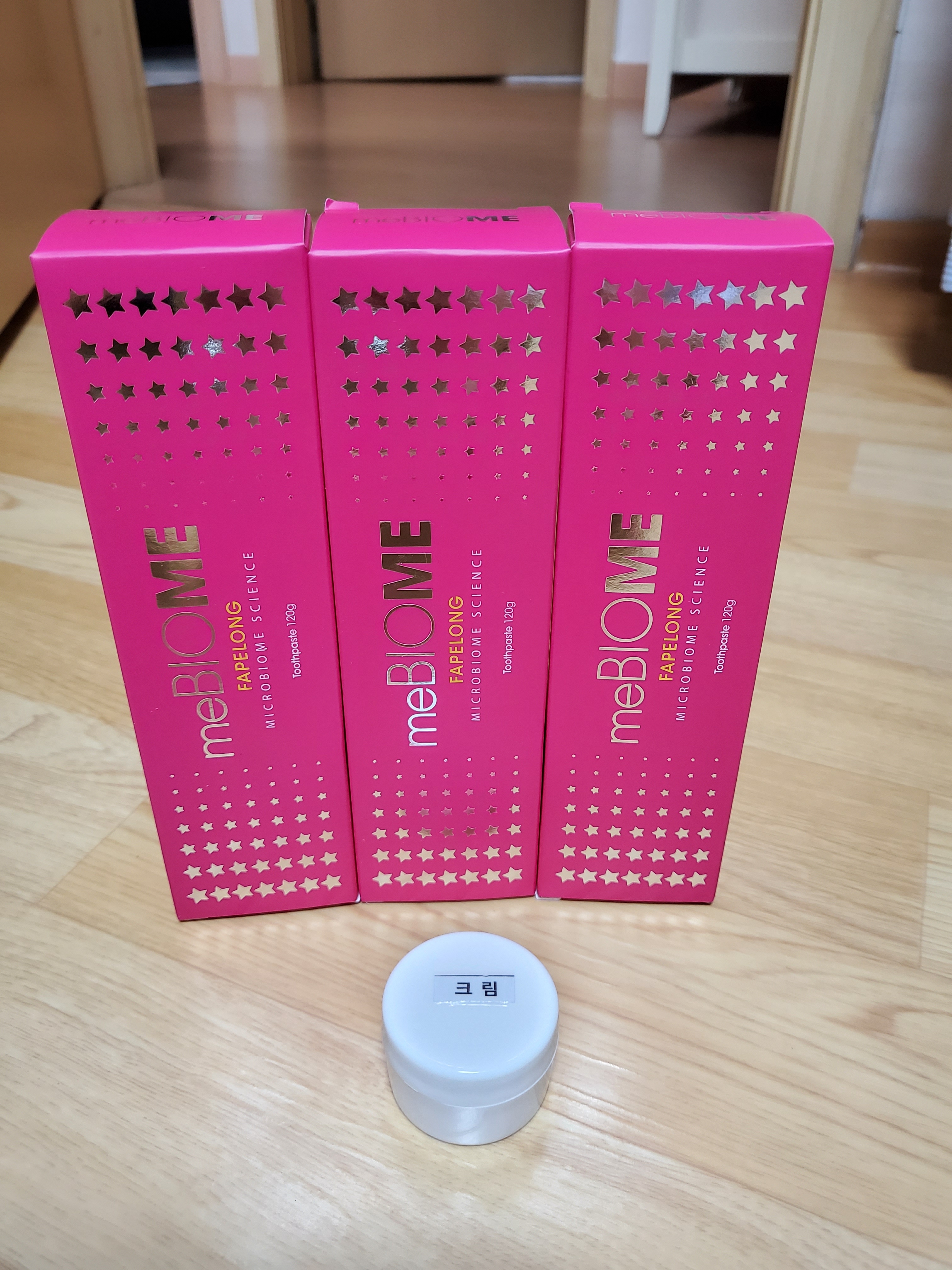SmartStore review media