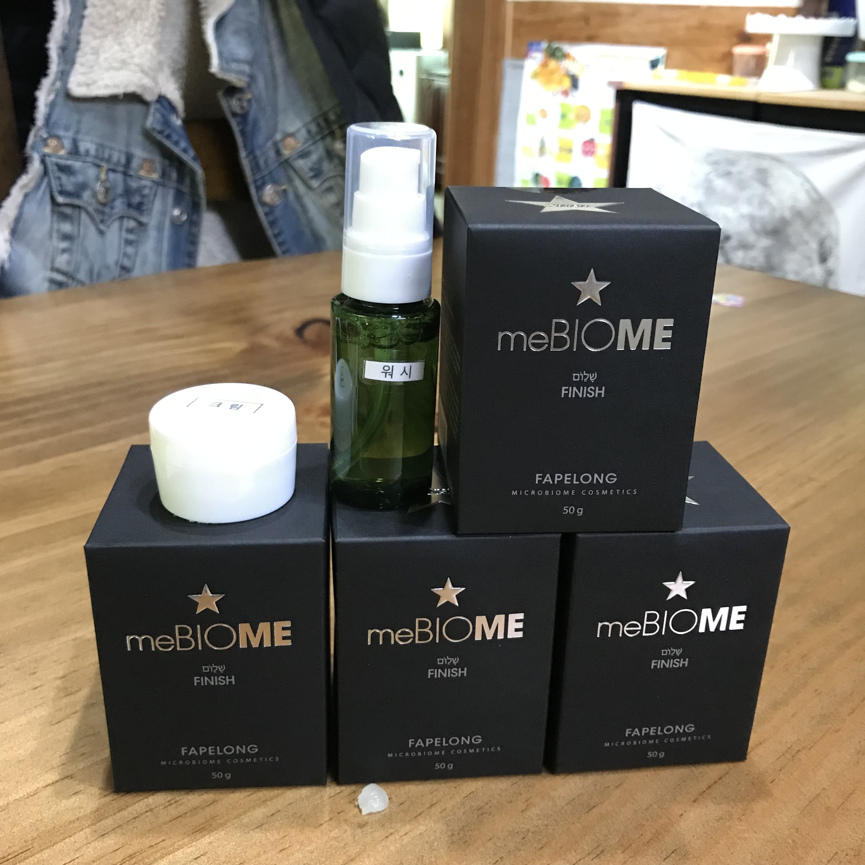 SmartStore review media