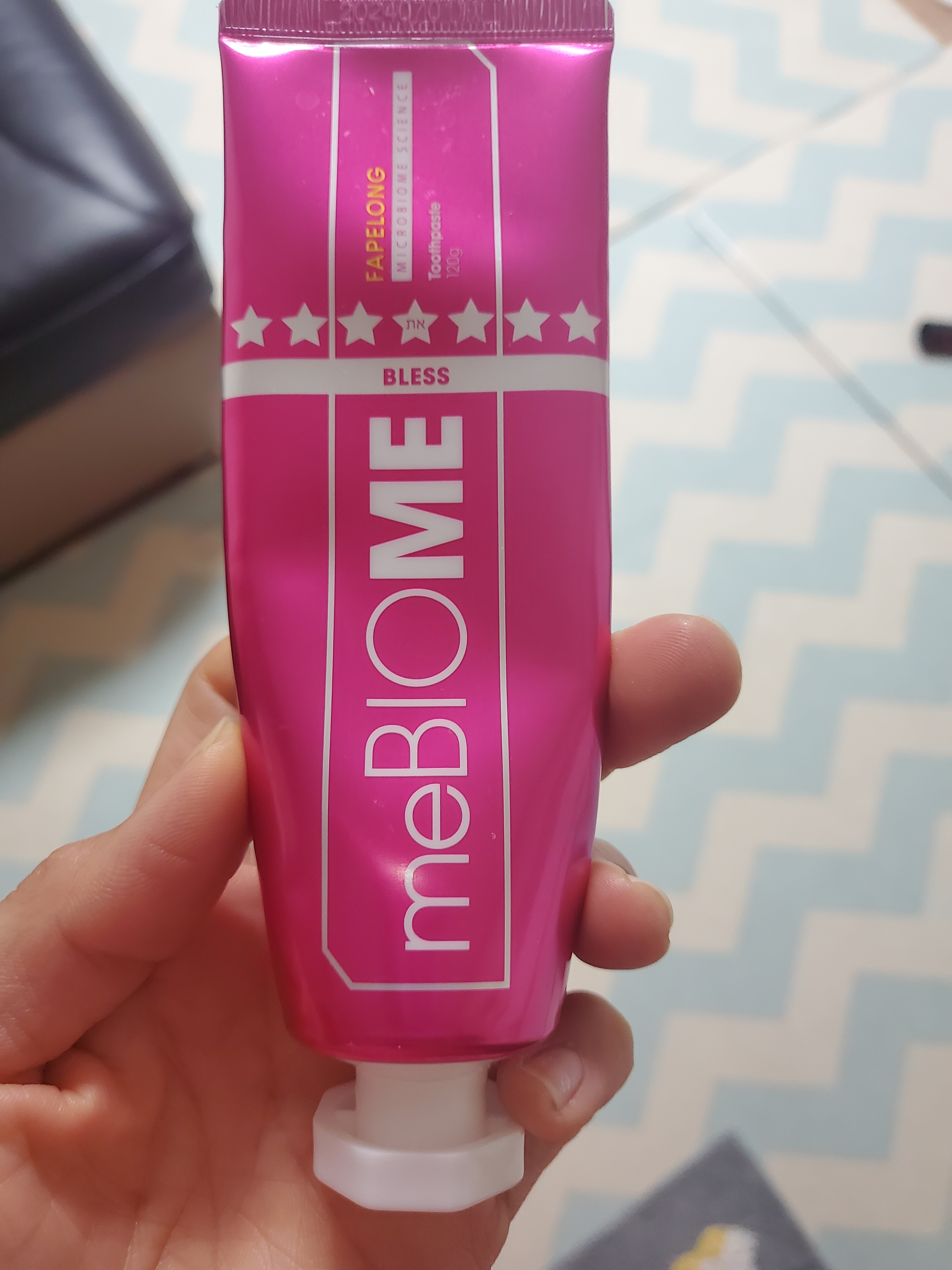 SmartStore review media