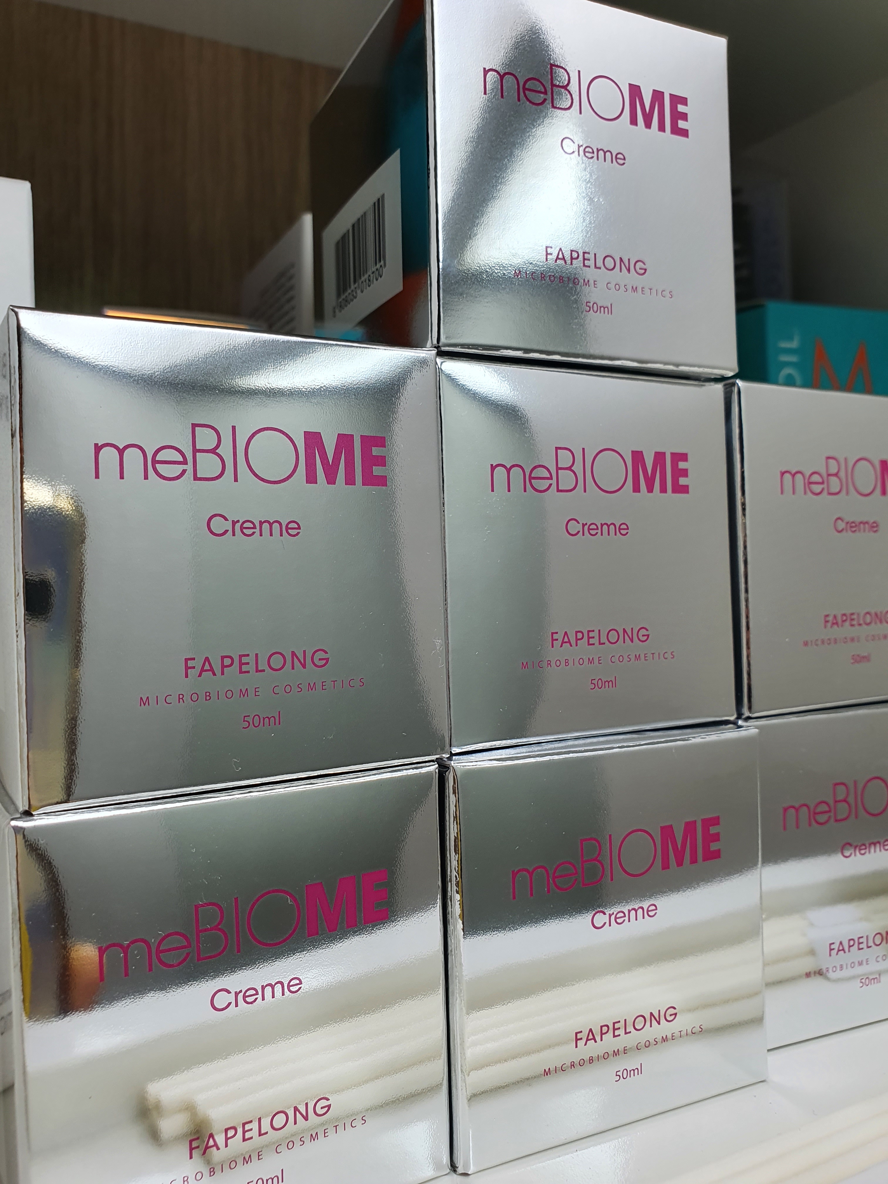 SmartStore review media