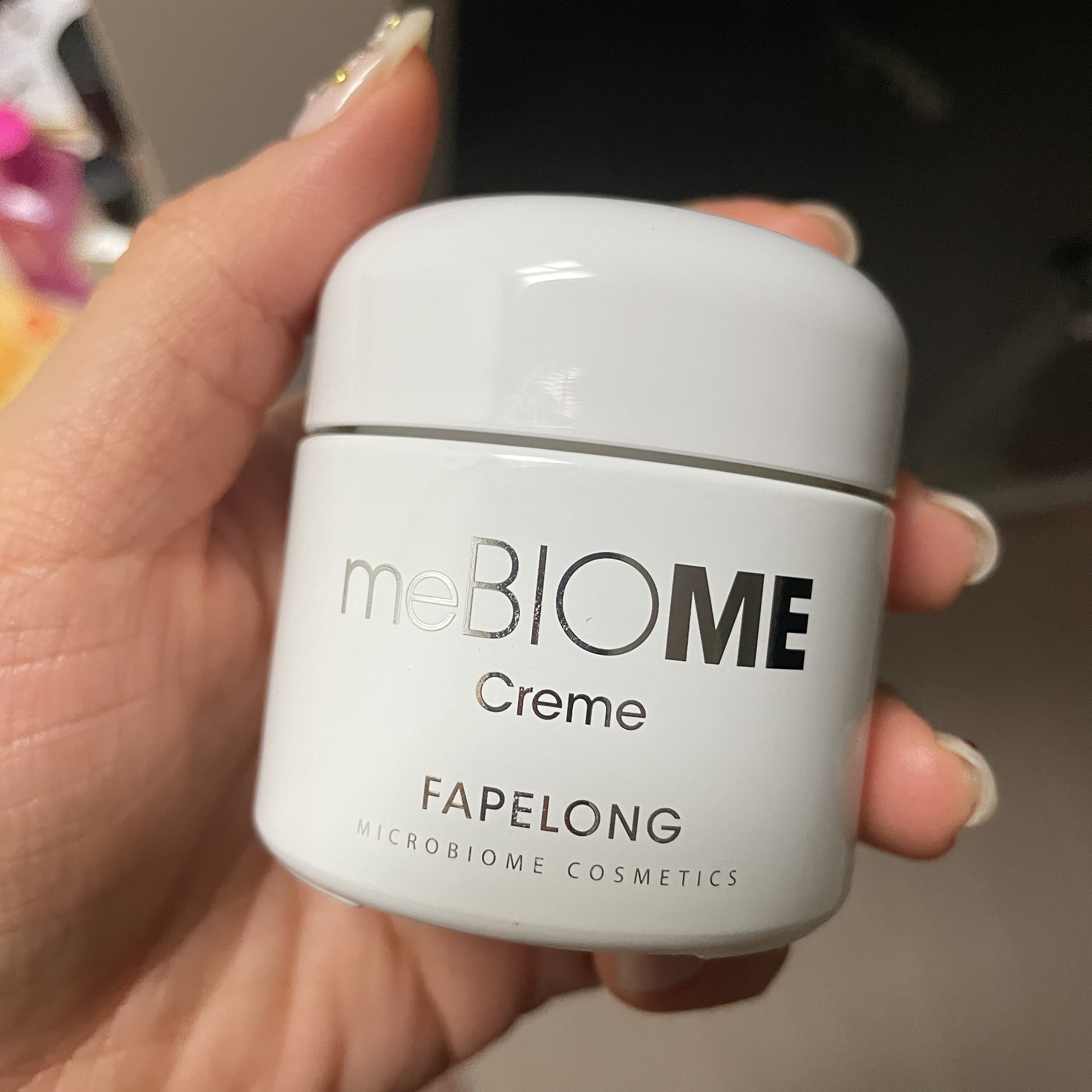 SmartStore review media