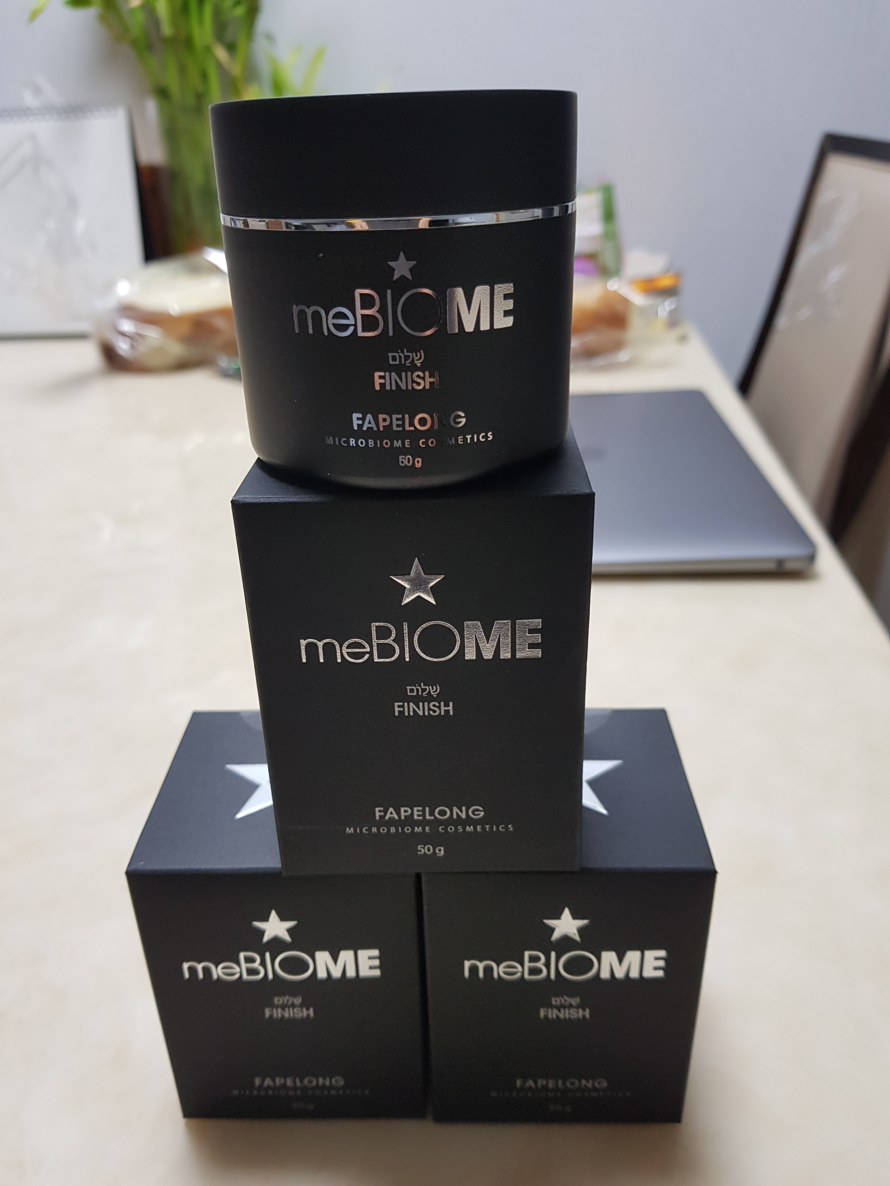 SmartStore review media