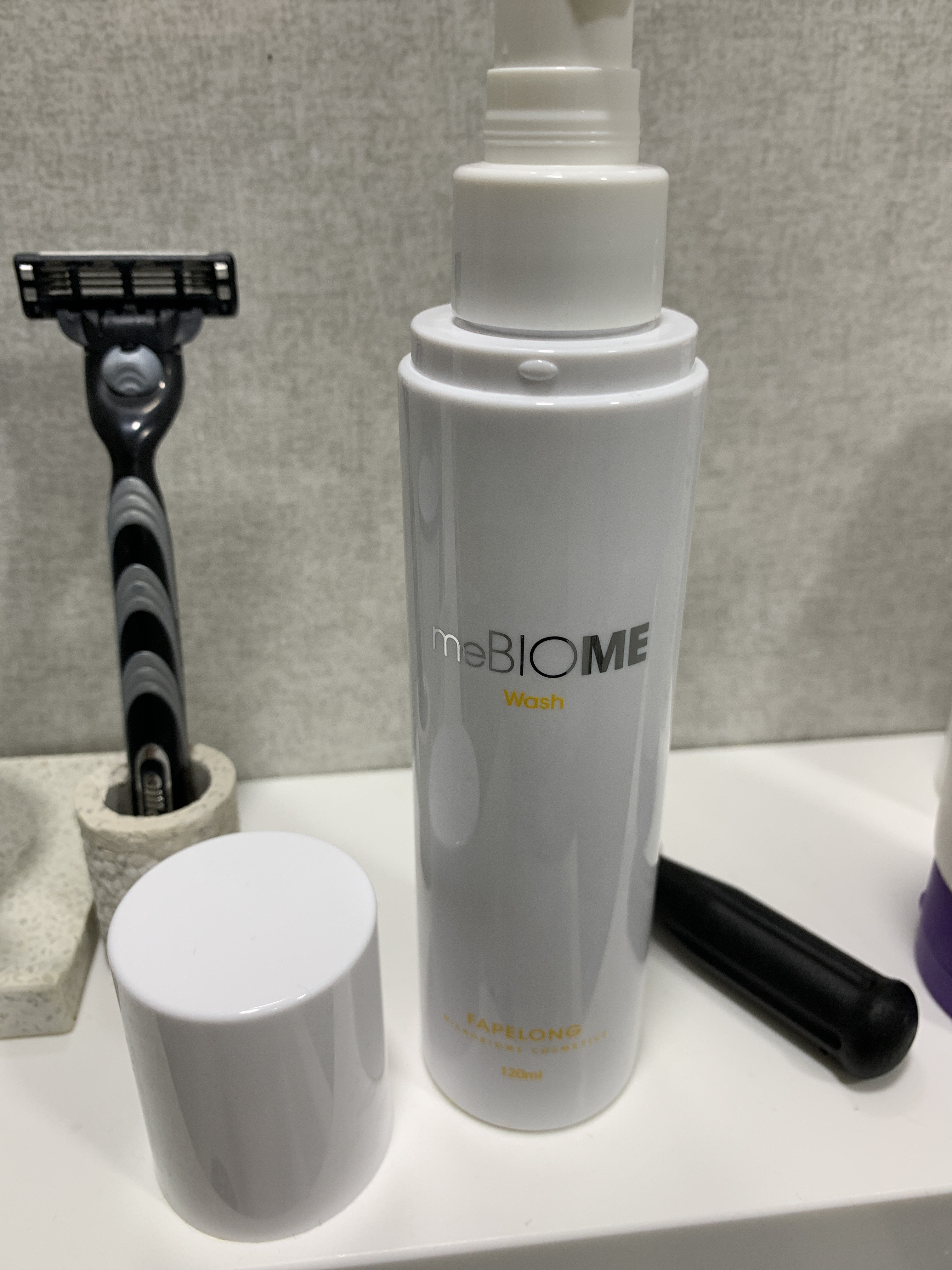 SmartStore review media