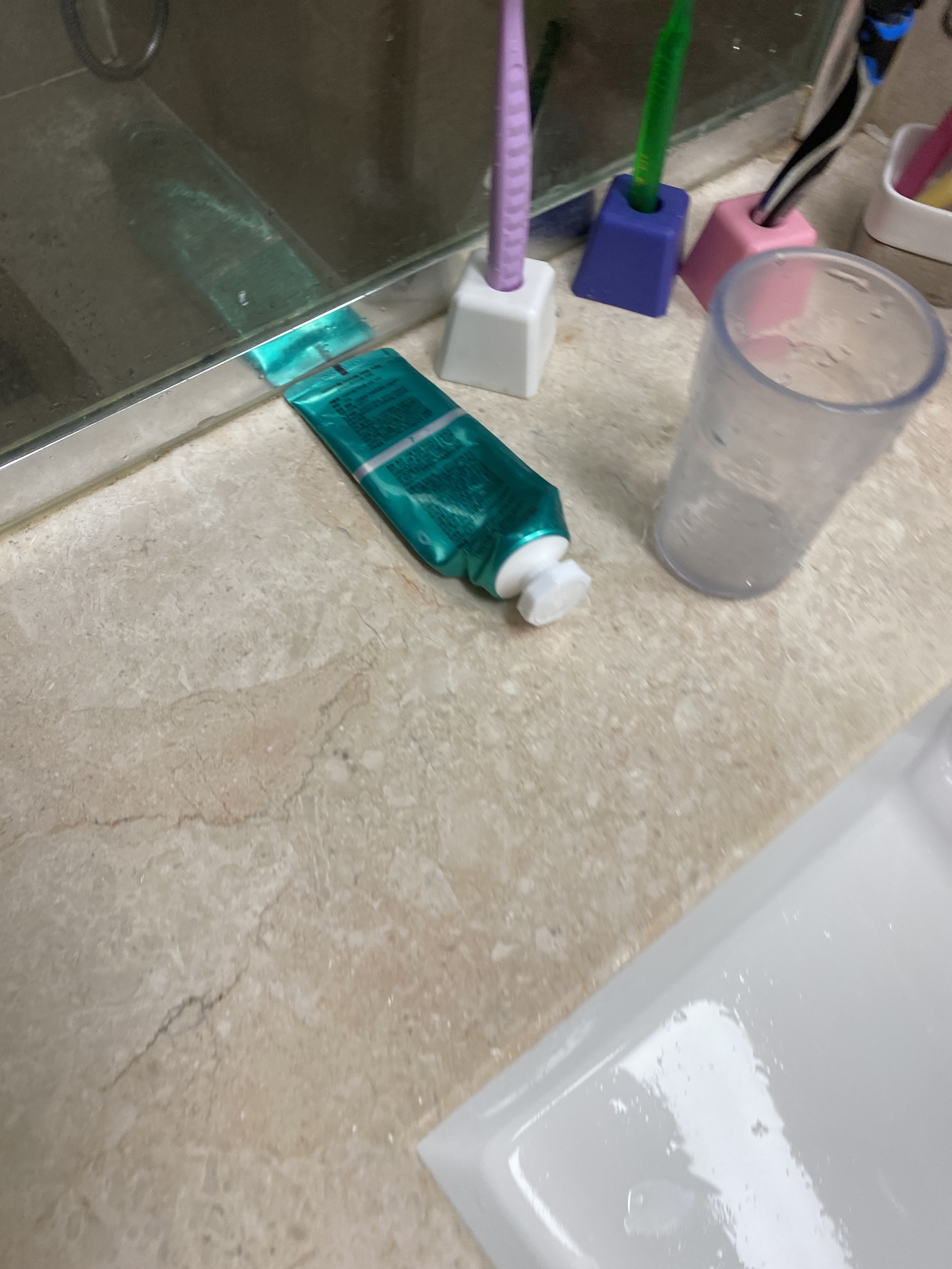 SmartStore review media