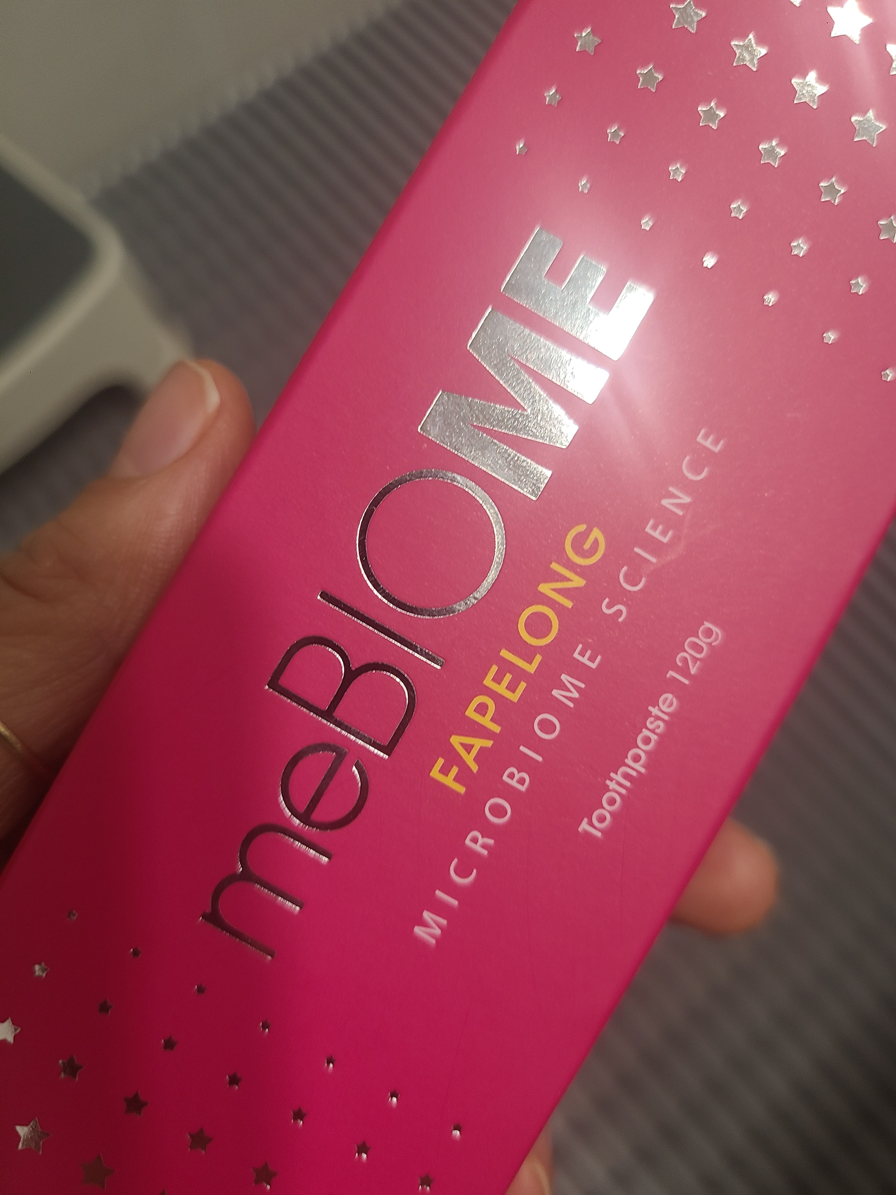 SmartStore review media