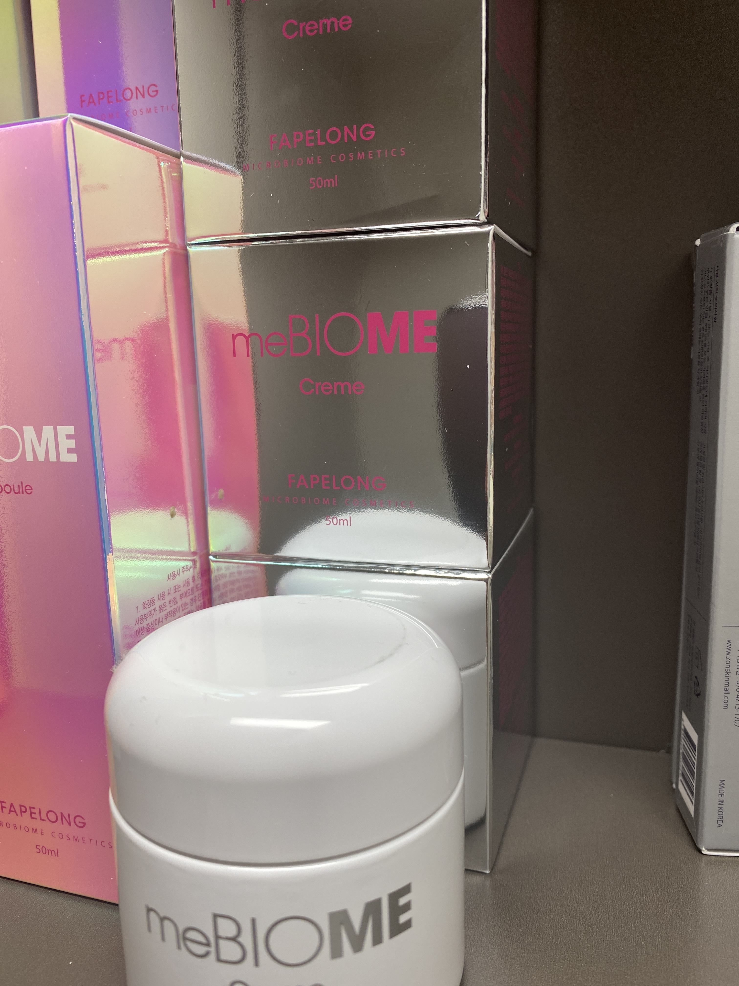 SmartStore review media