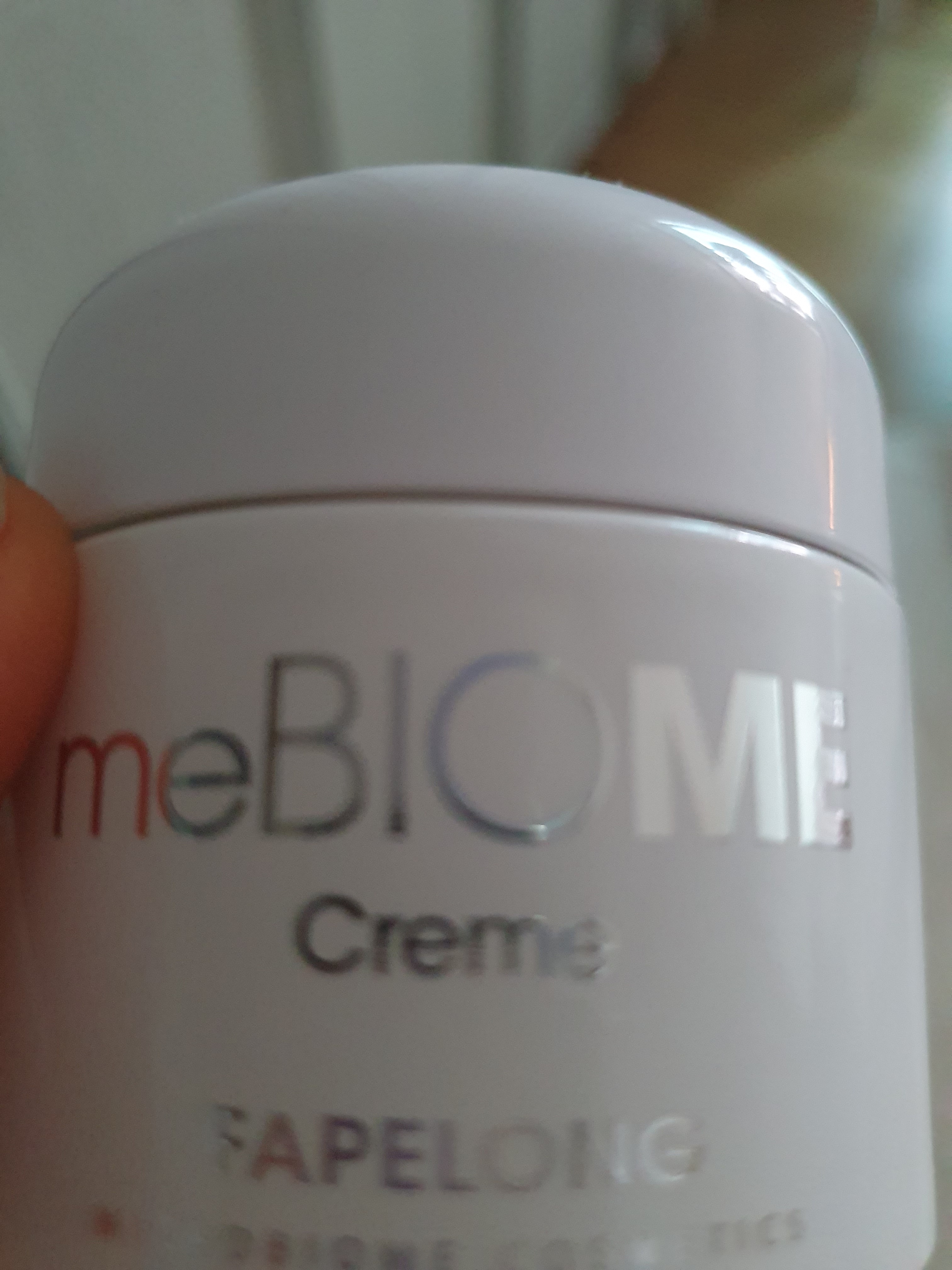 SmartStore review media