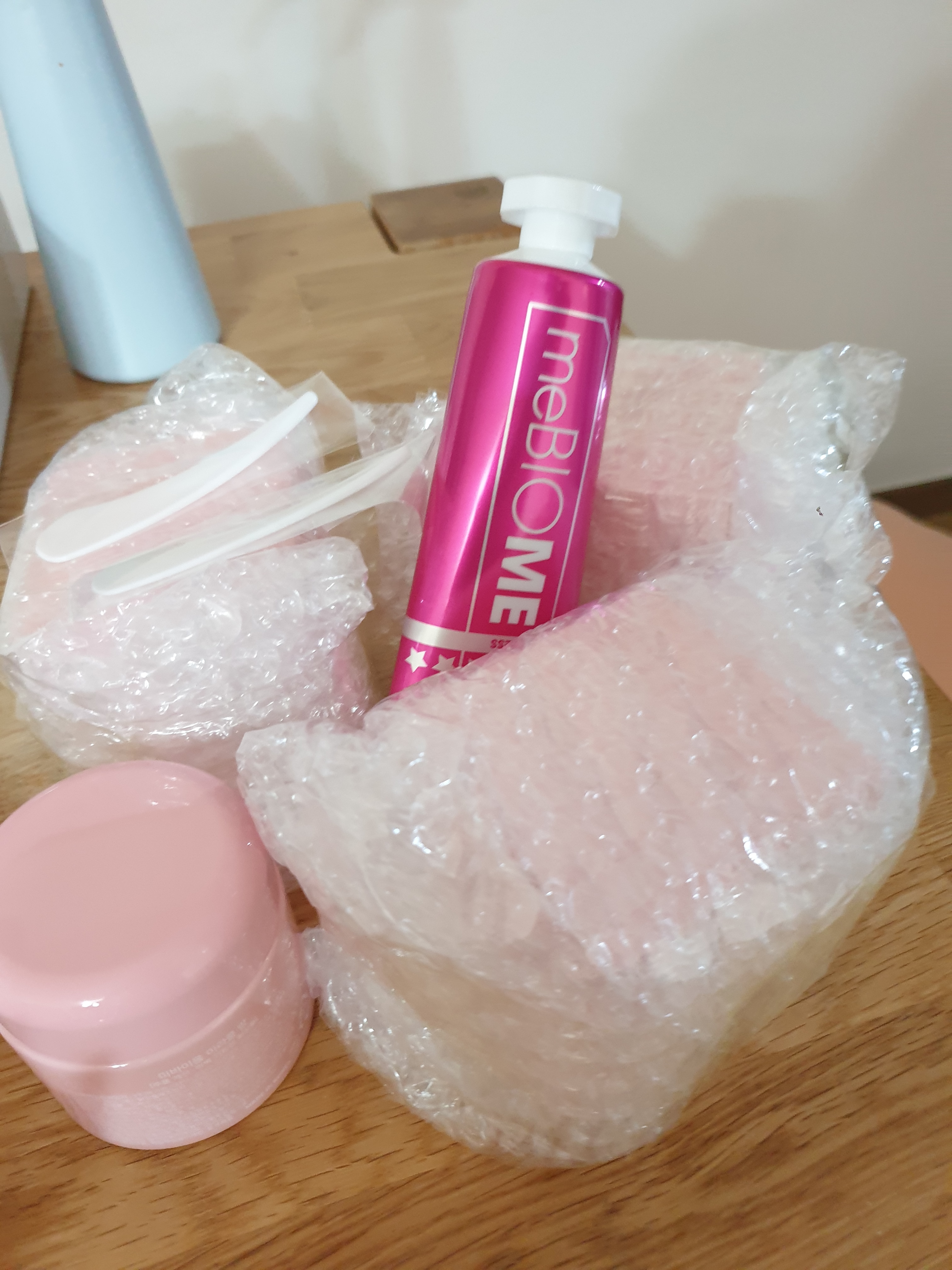 SmartStore review media