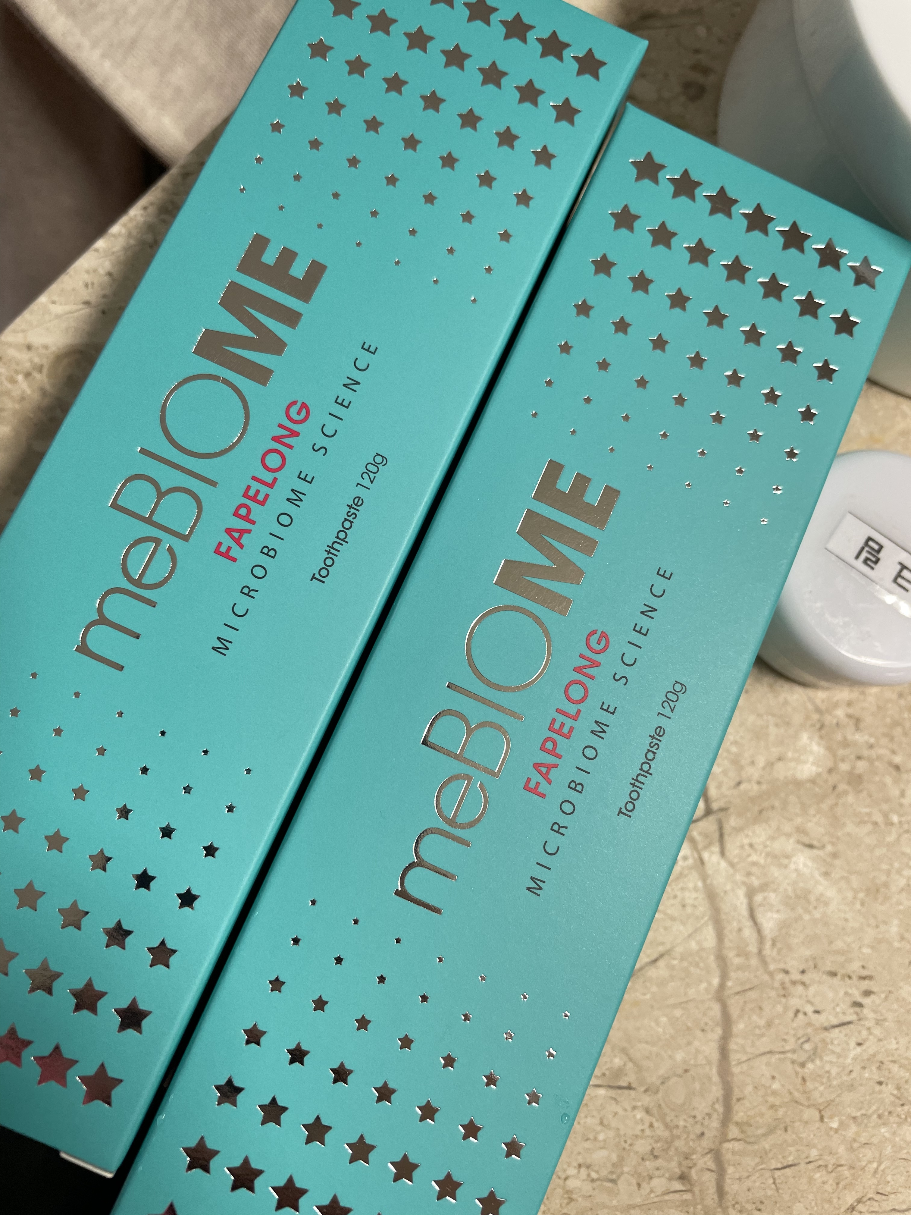 SmartStore review media