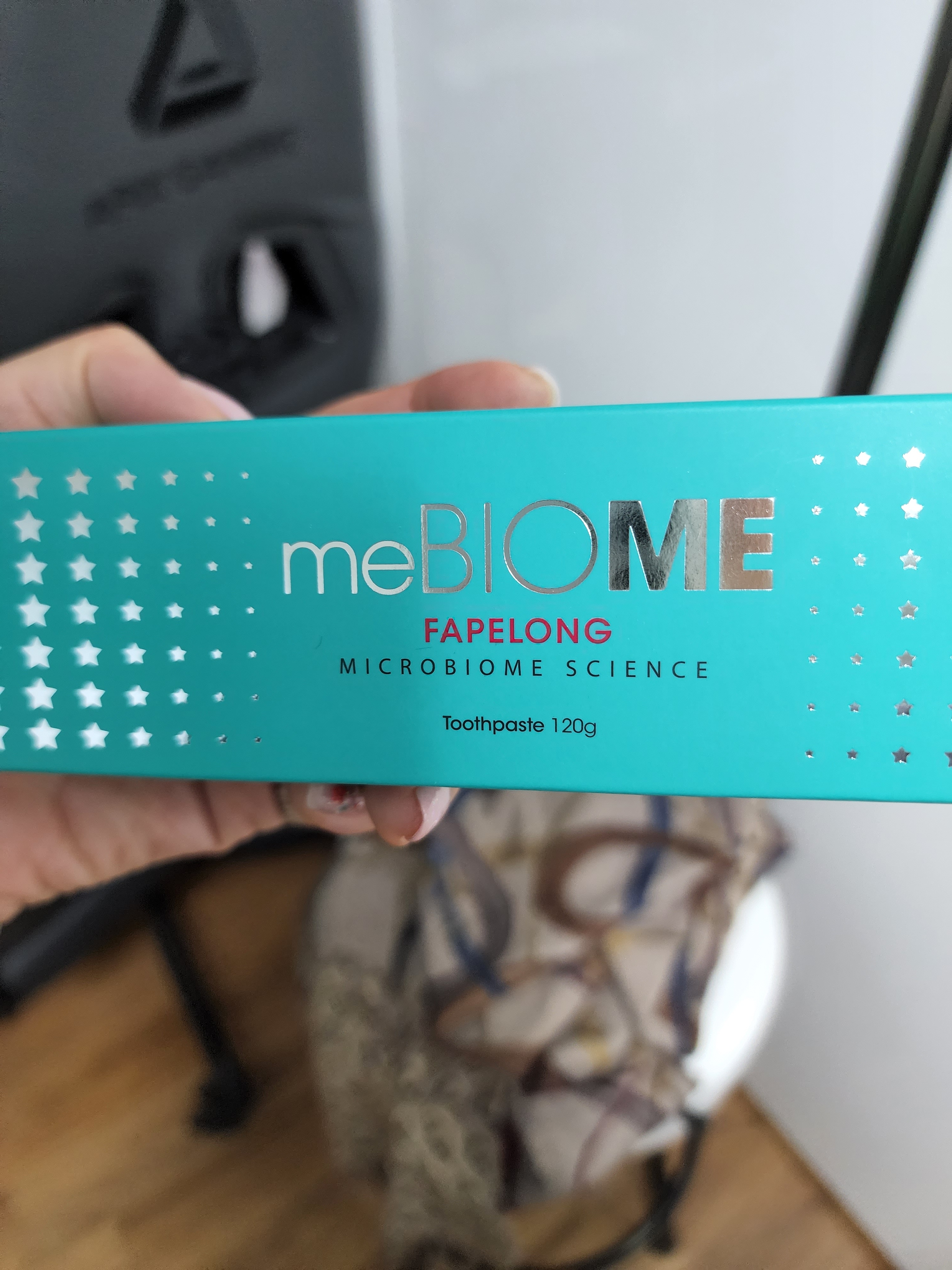 SmartStore review media