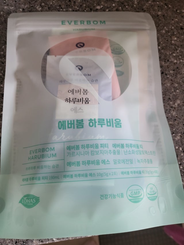 review-attachment-16d0c755-b516-4d46-b4ff-2d9865948299.jpeg?type=w640