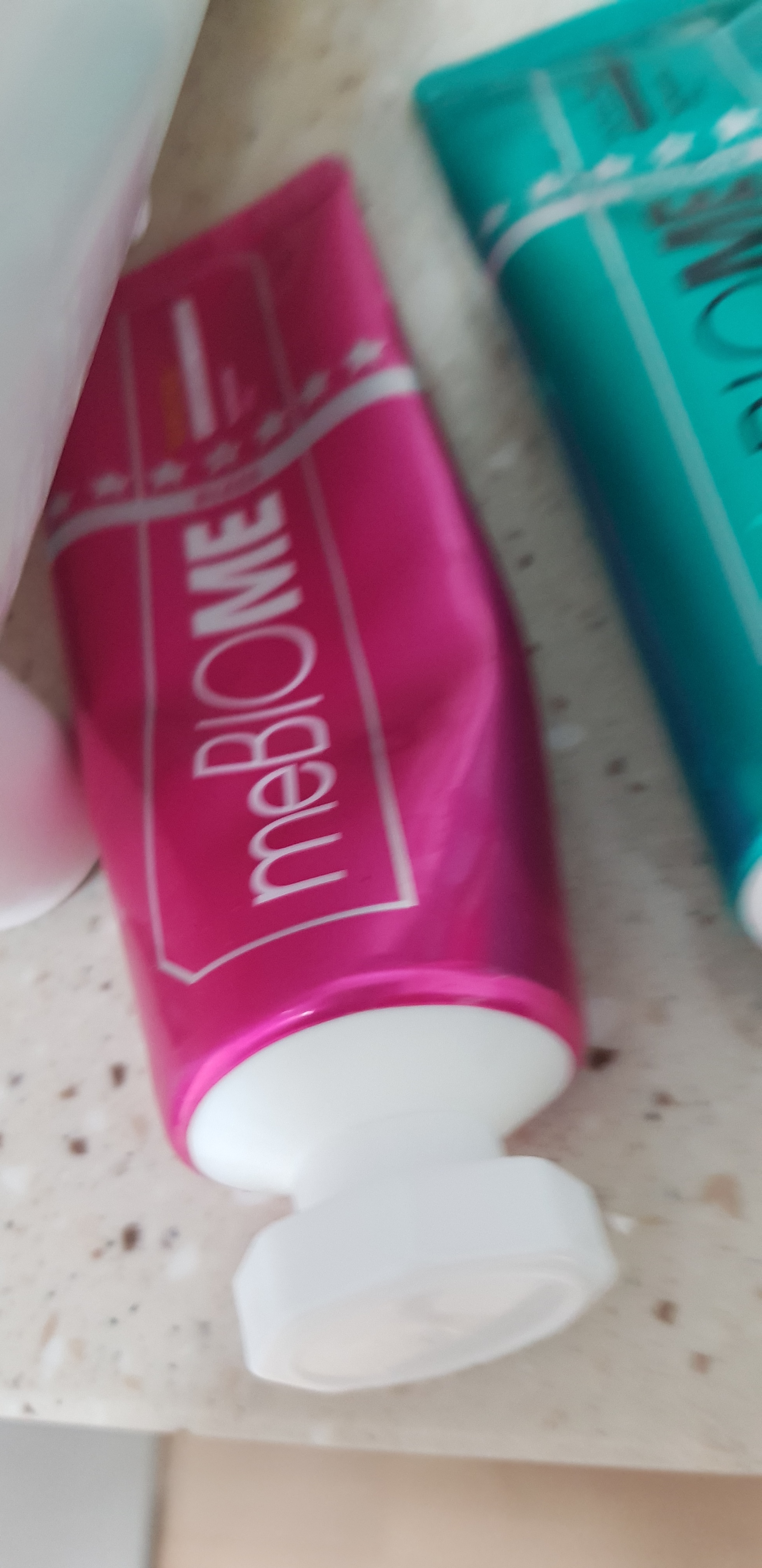 SmartStore review media
