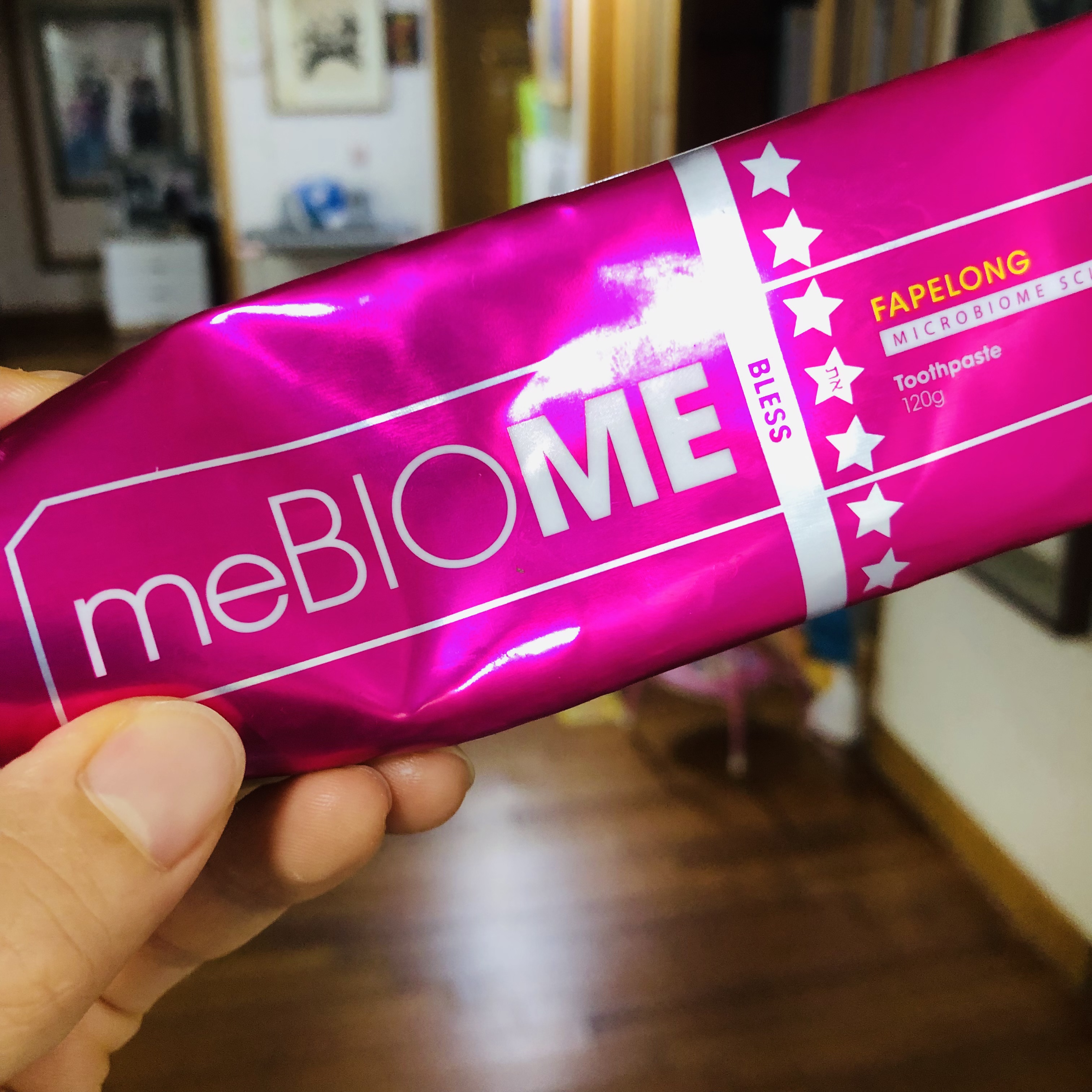 SmartStore review media