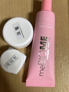 SmartStore review media