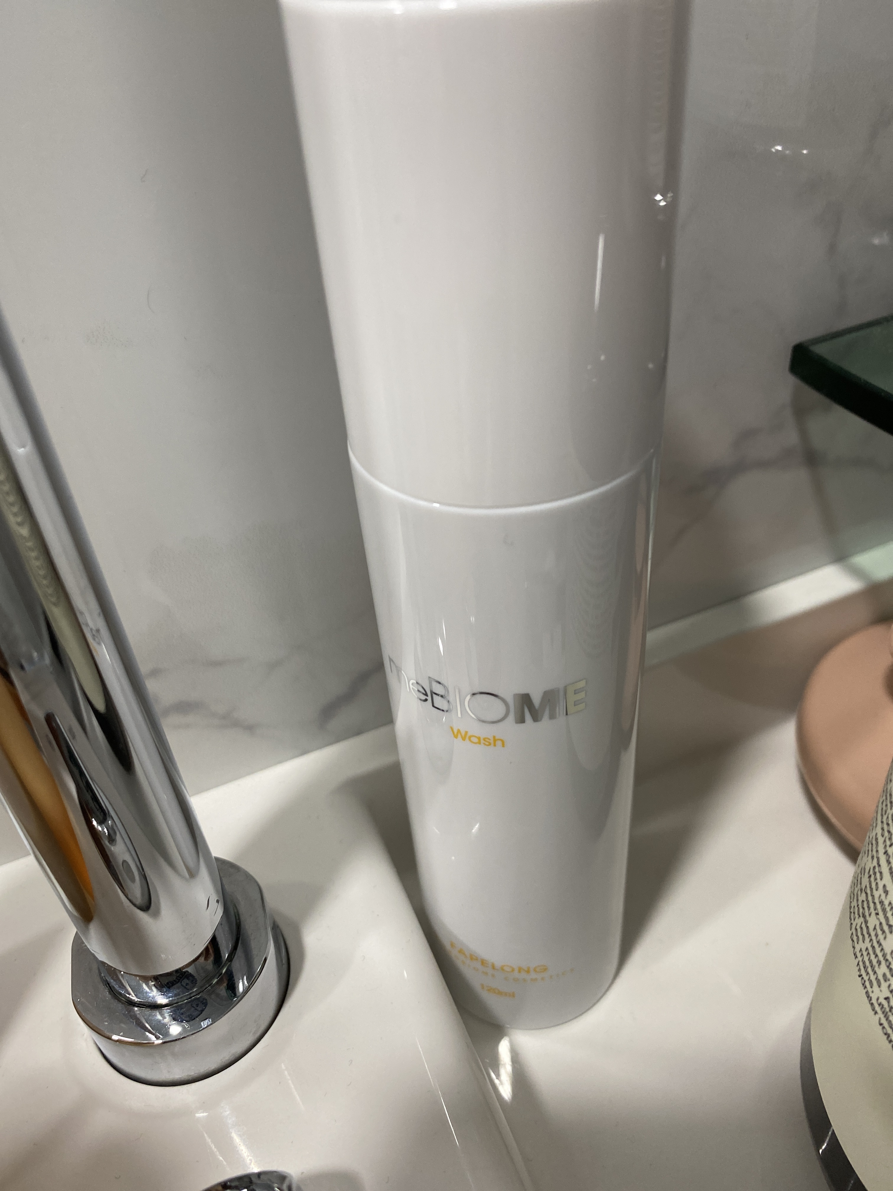 SmartStore review media