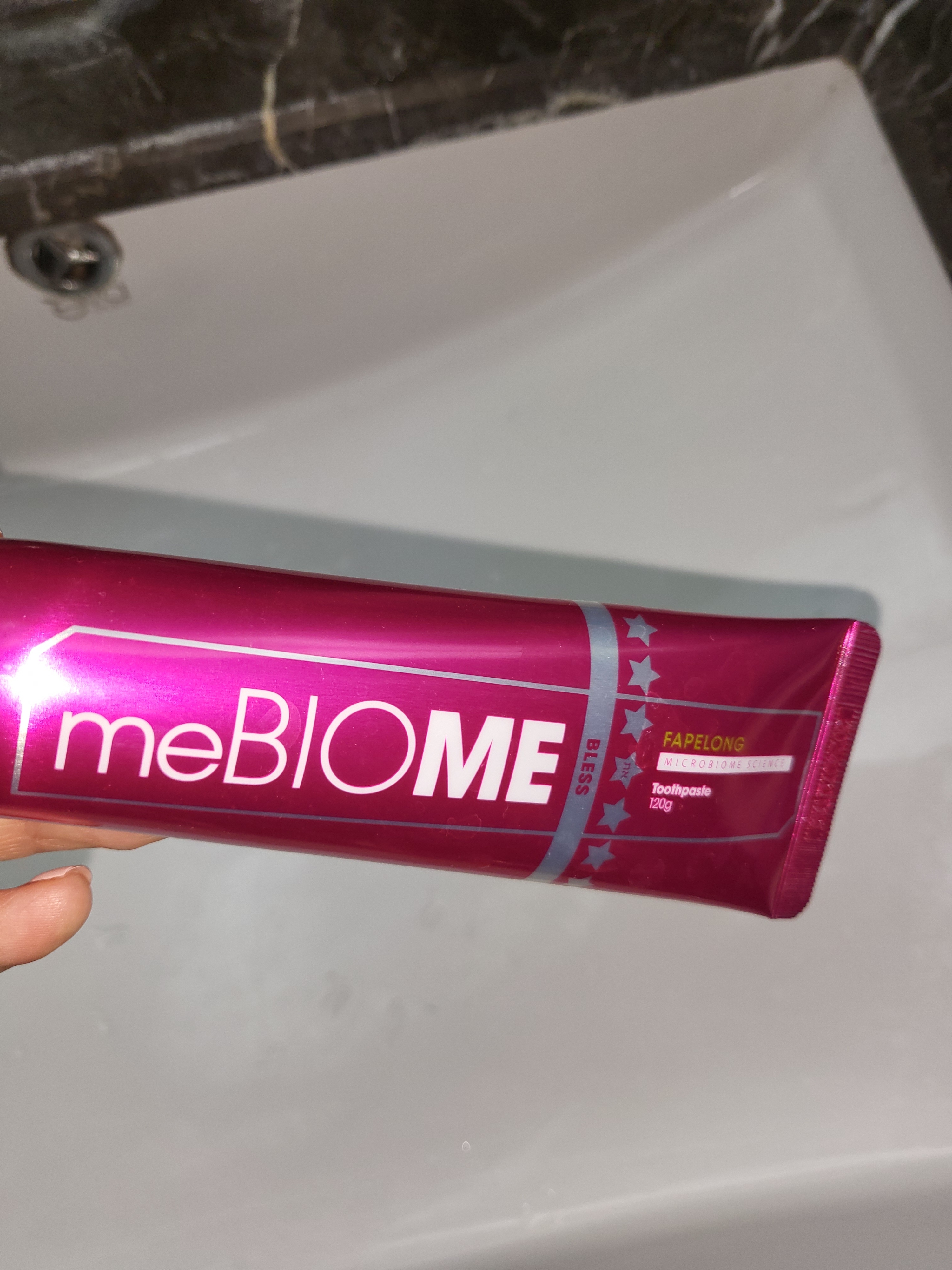 SmartStore review media