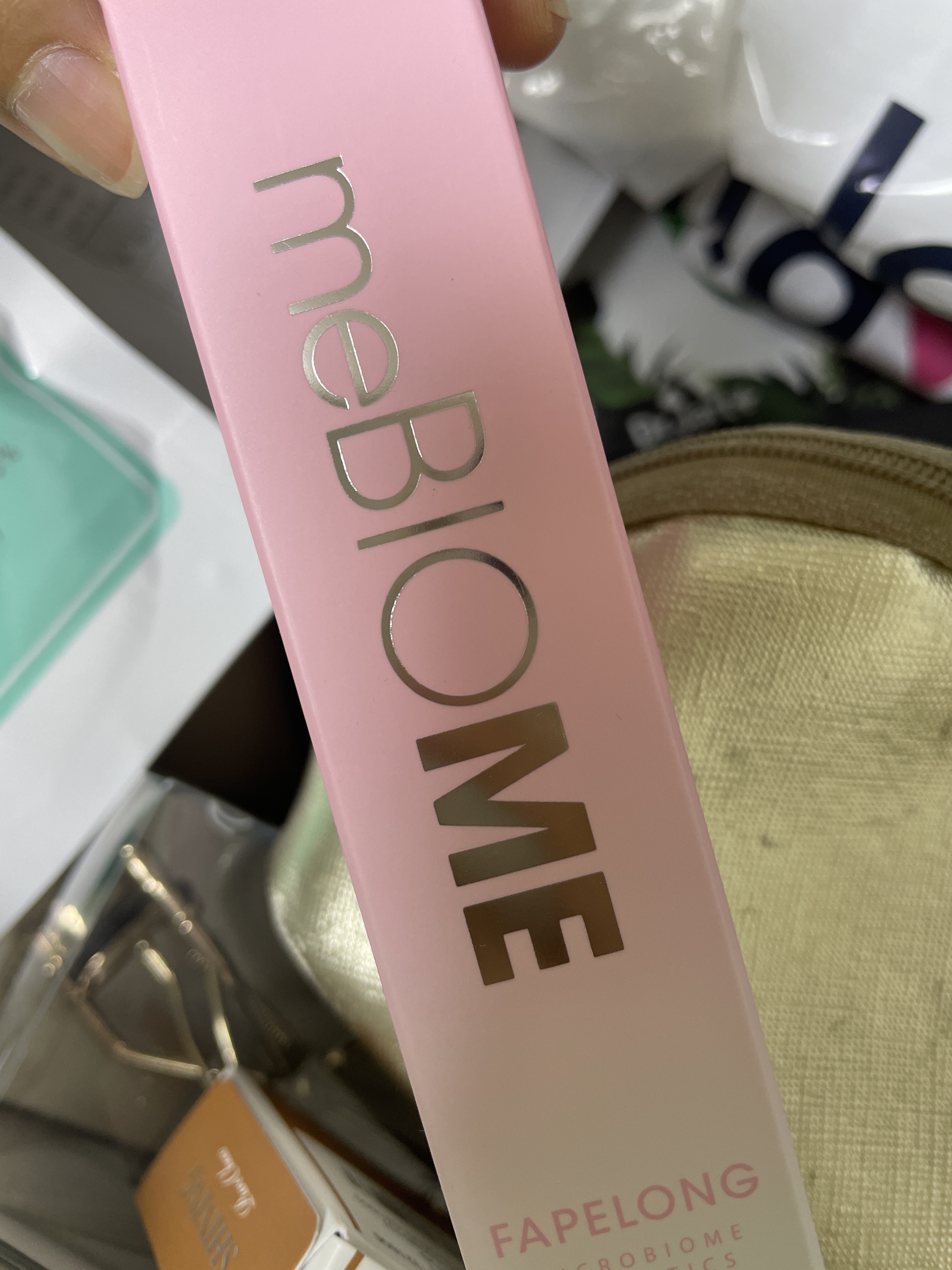 SmartStore review media