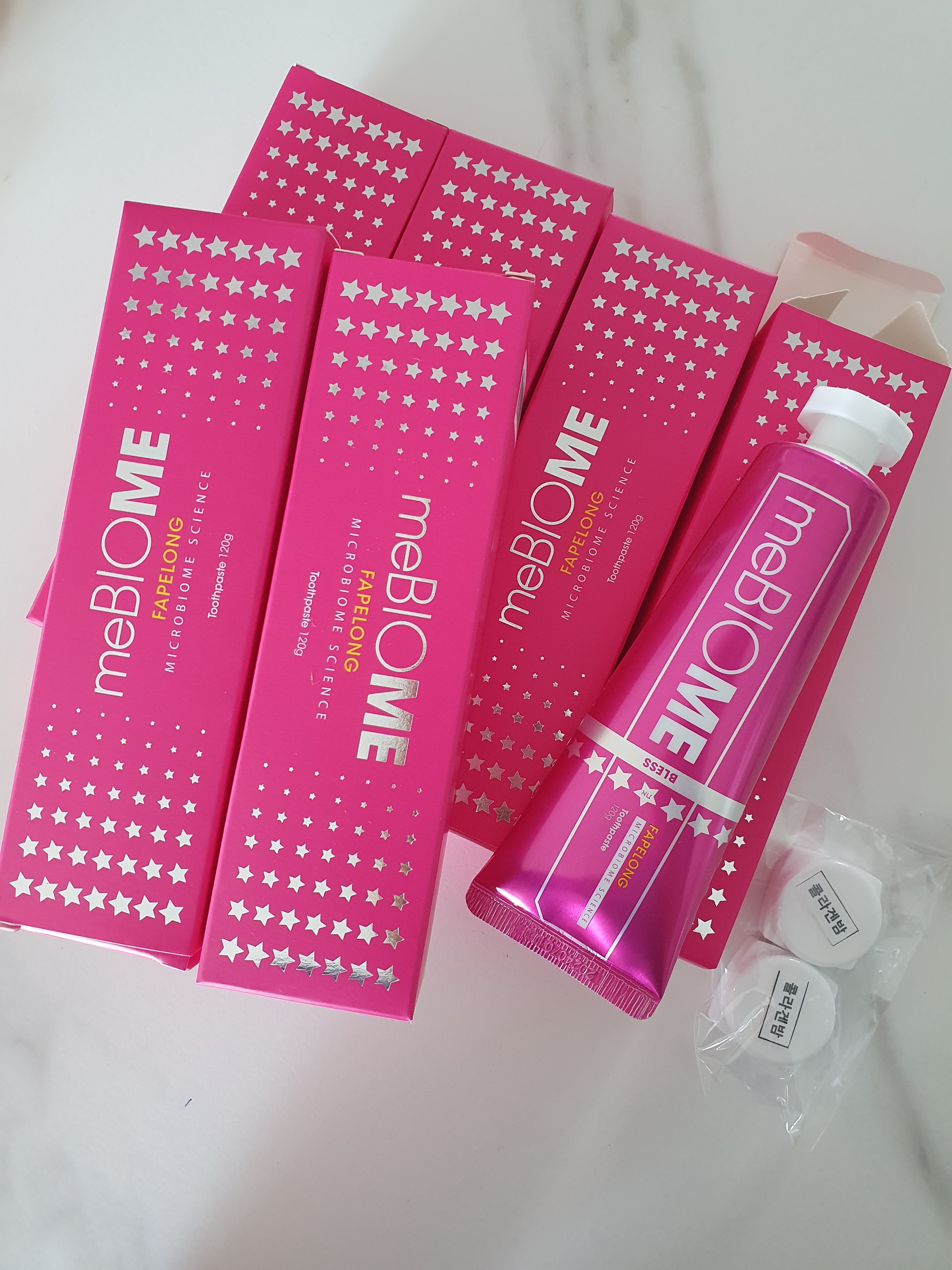 SmartStore review media