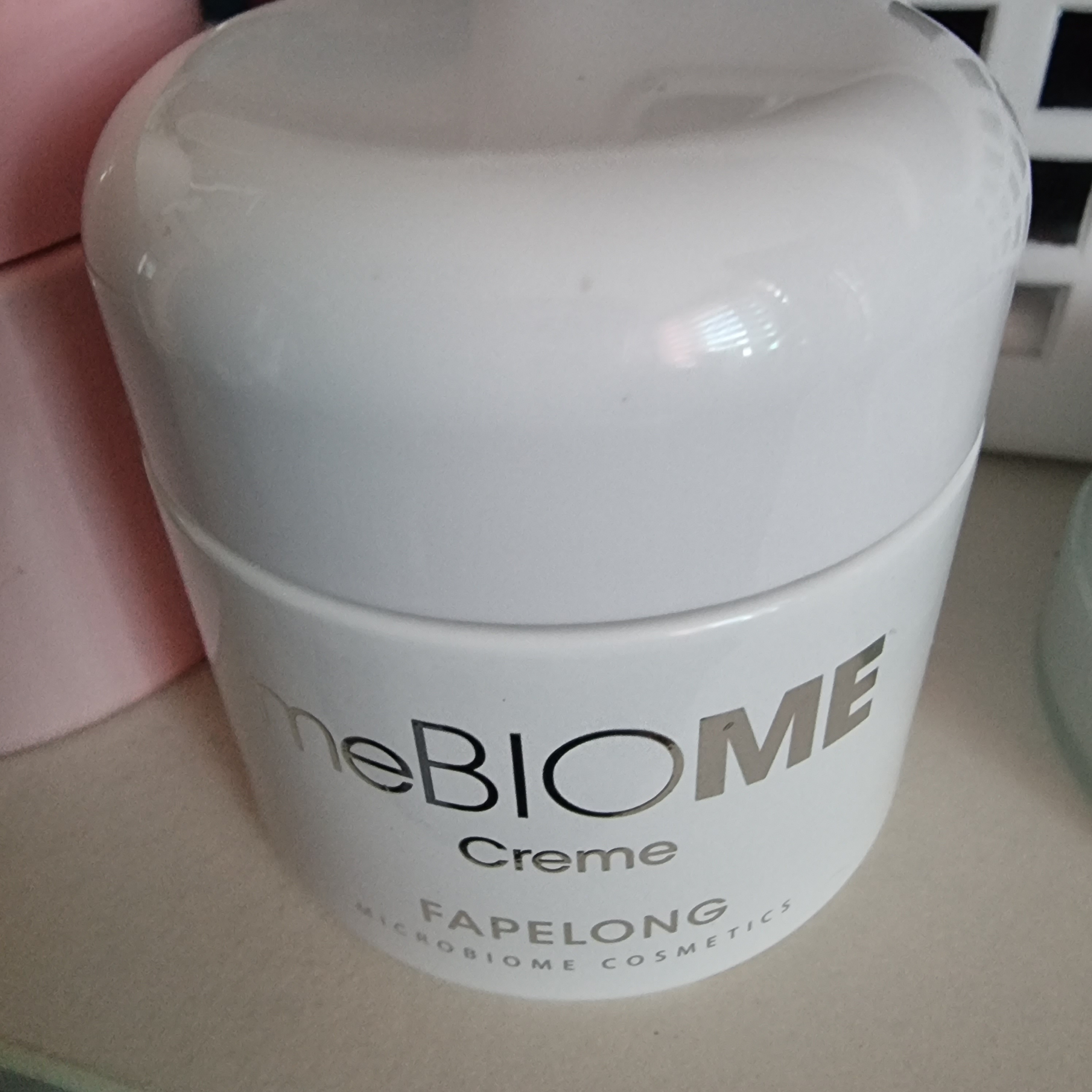 SmartStore review media
