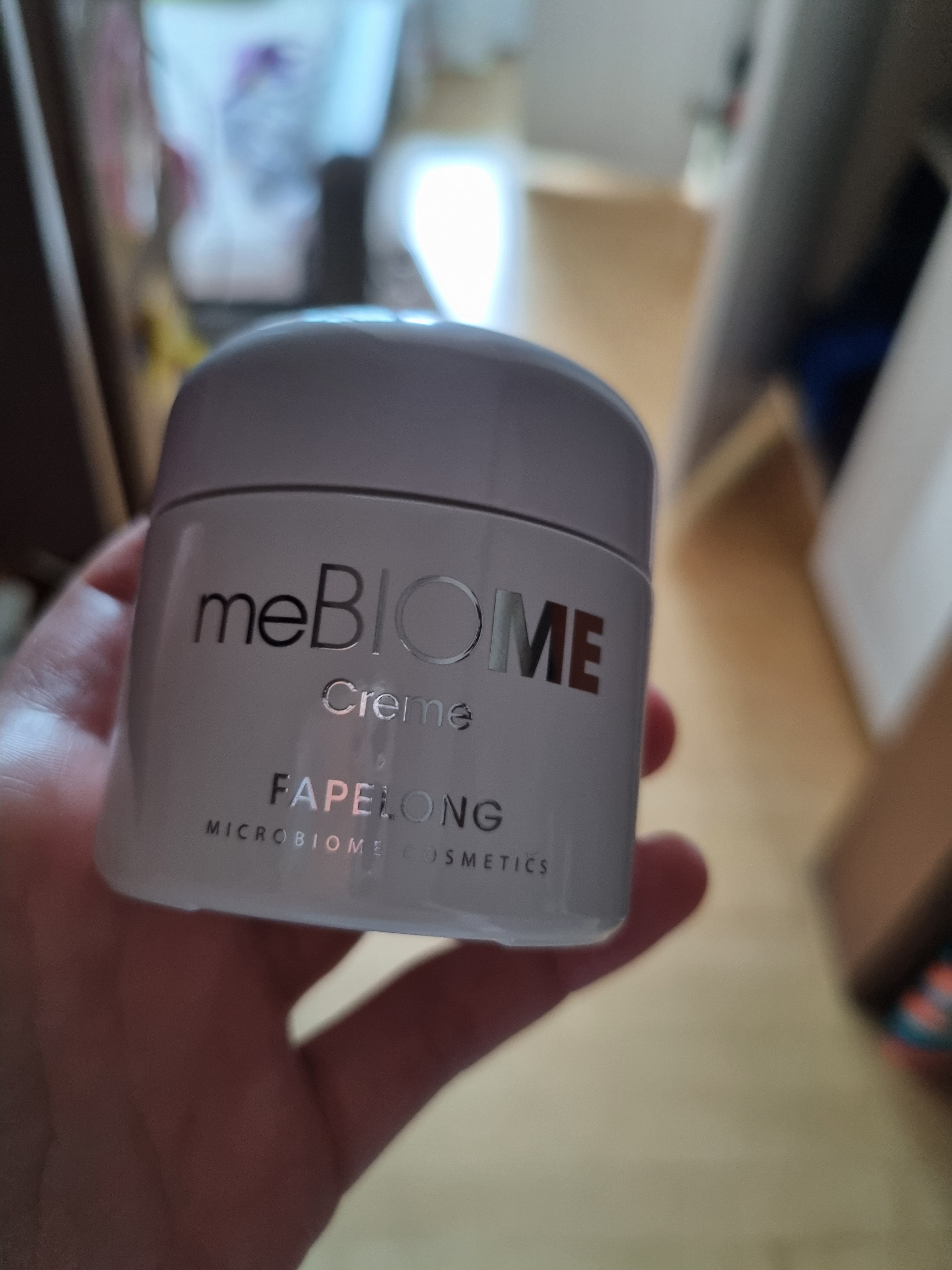 SmartStore review media