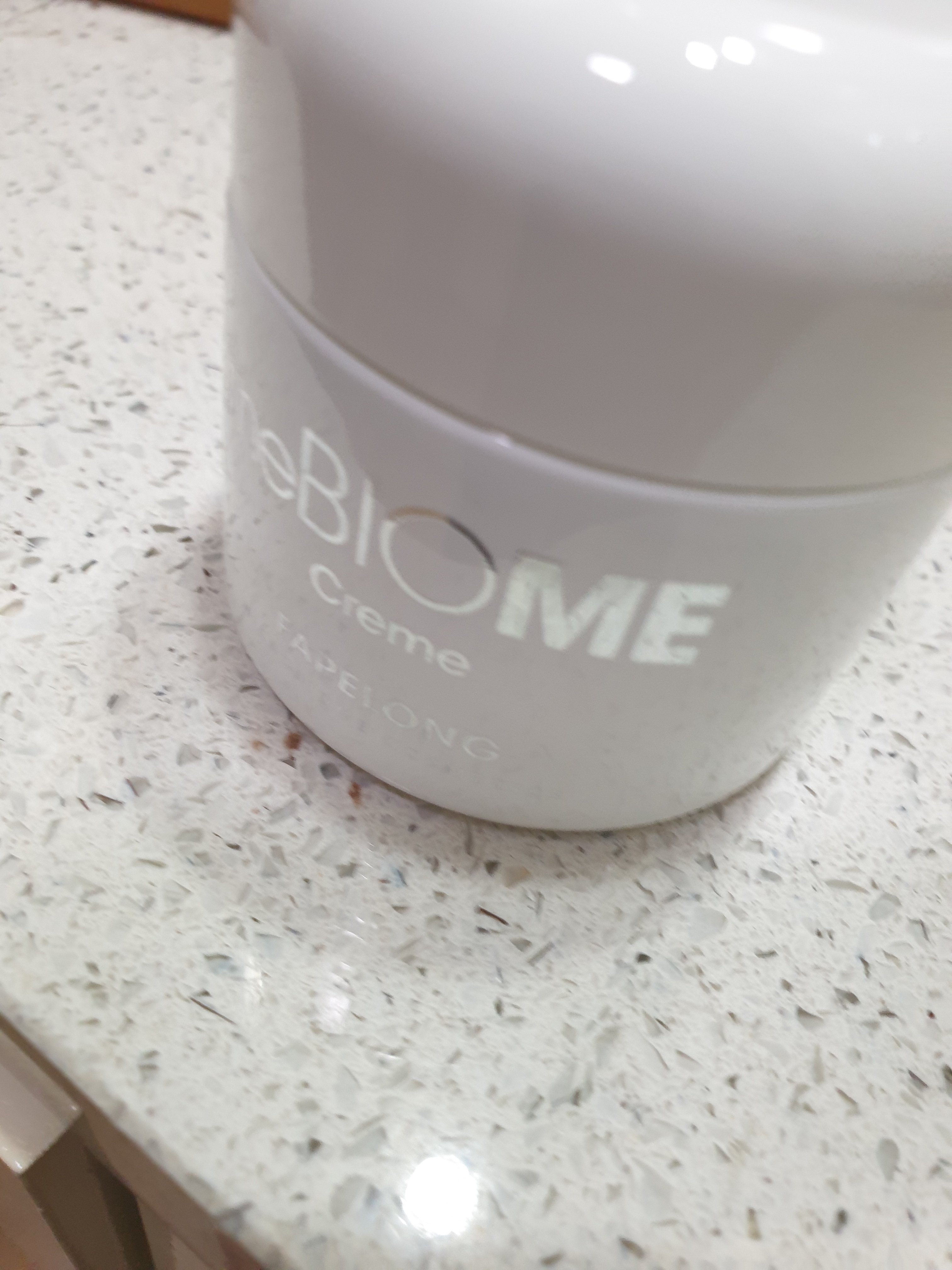 SmartStore review media