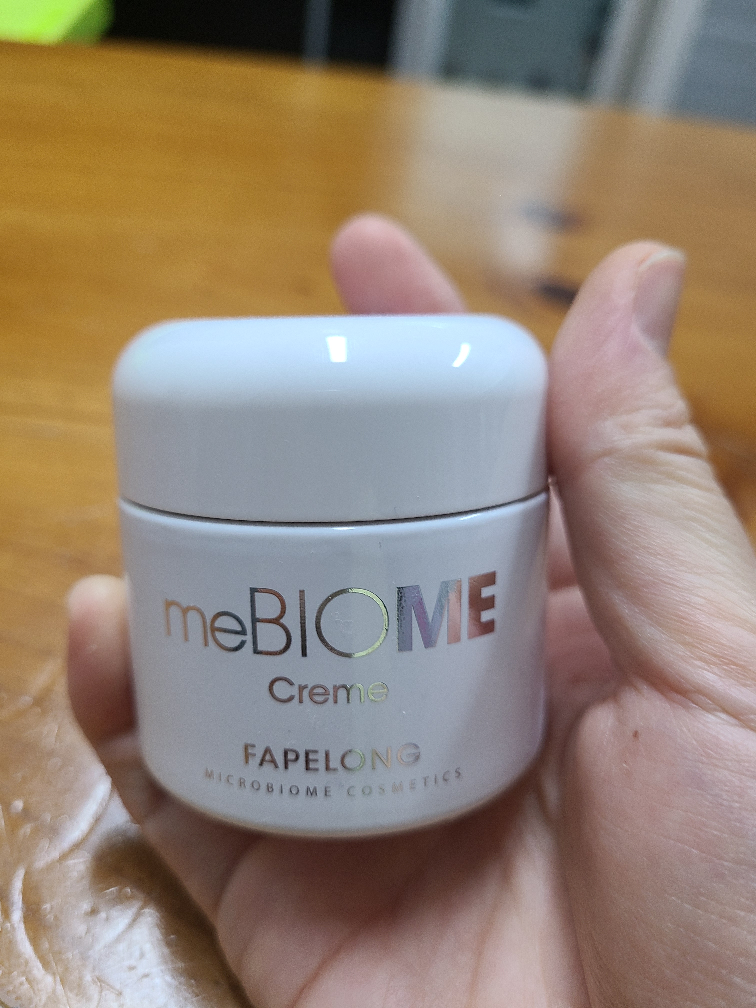 SmartStore review media