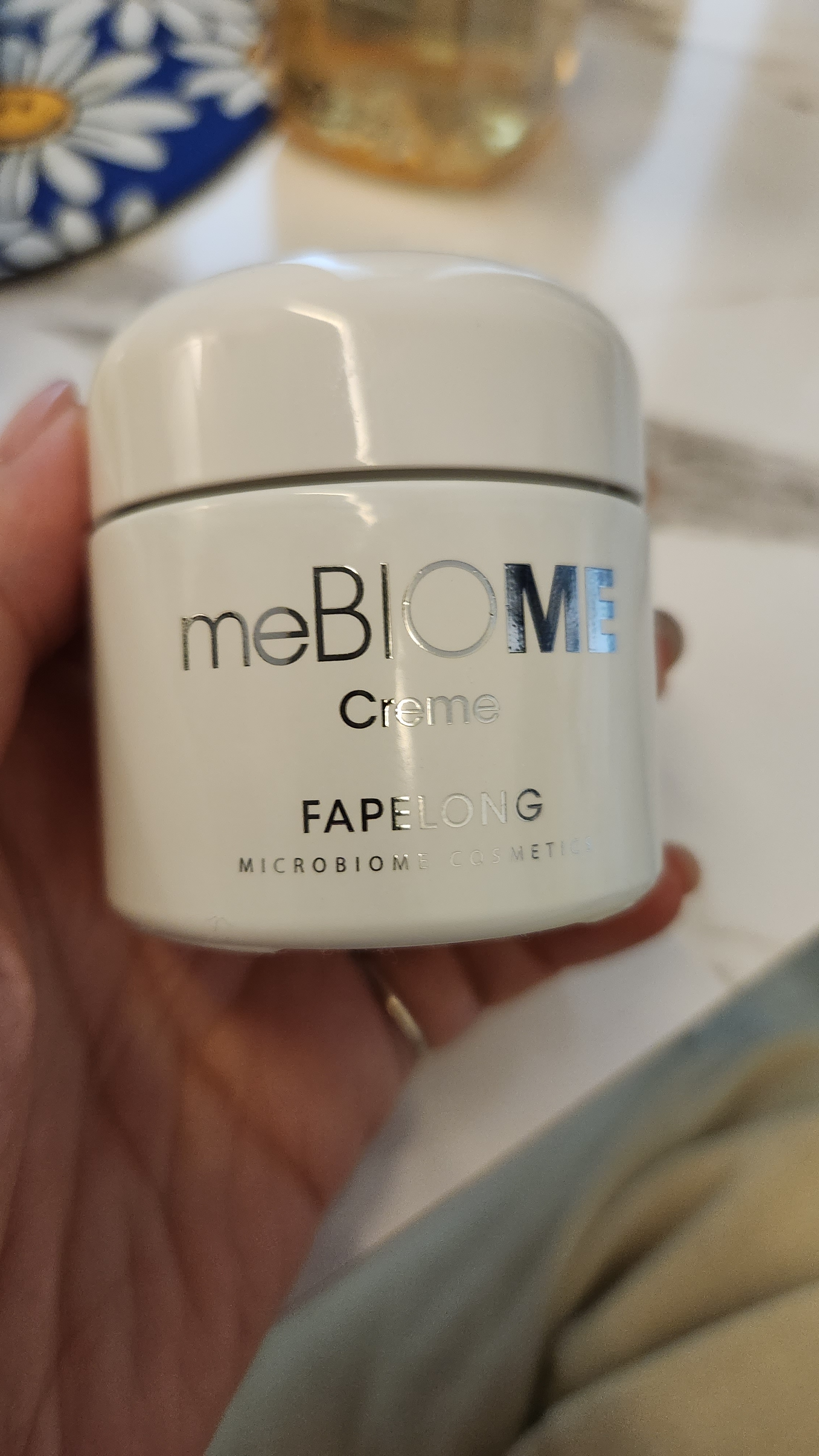 SmartStore review media