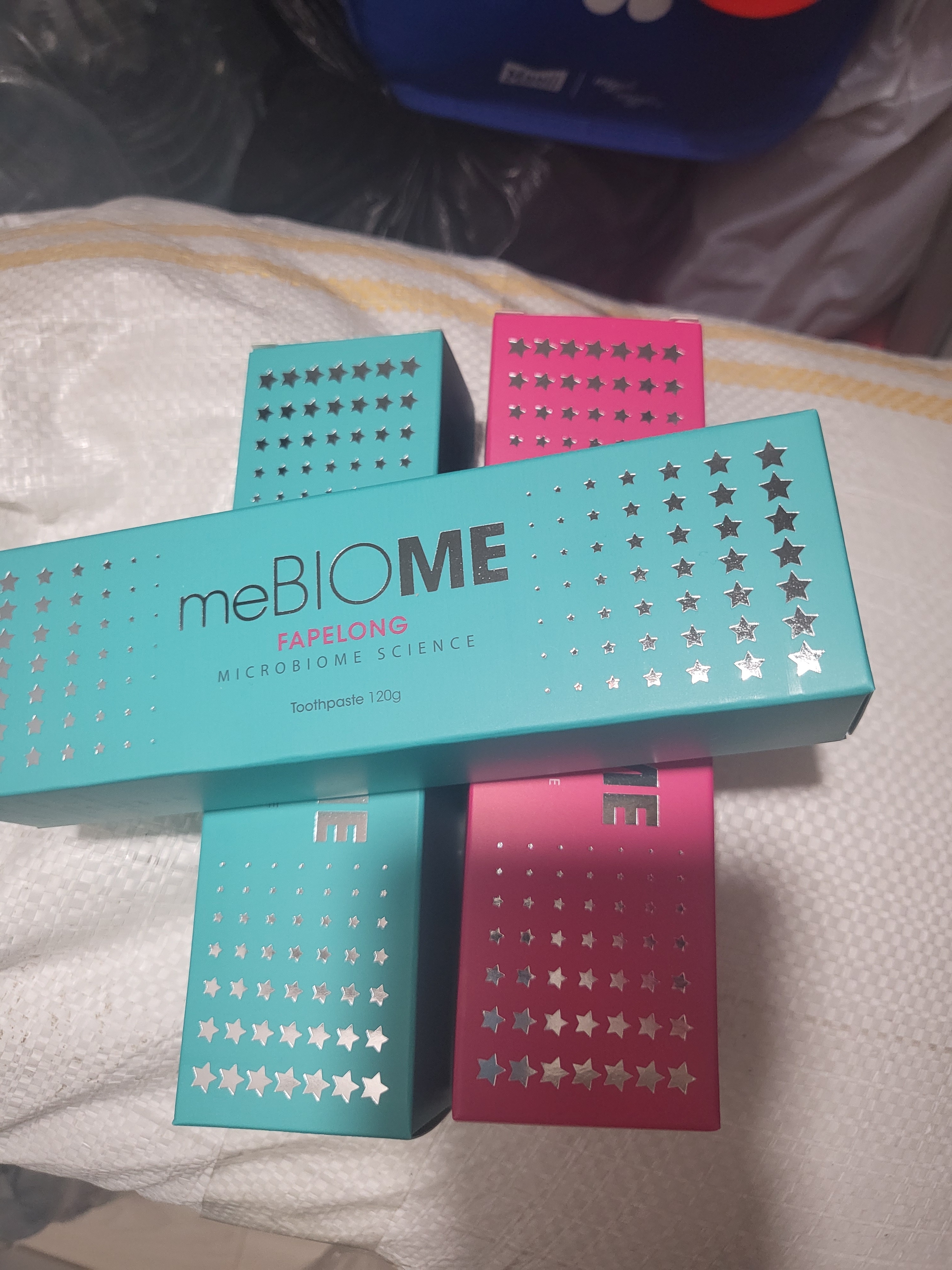 SmartStore review media