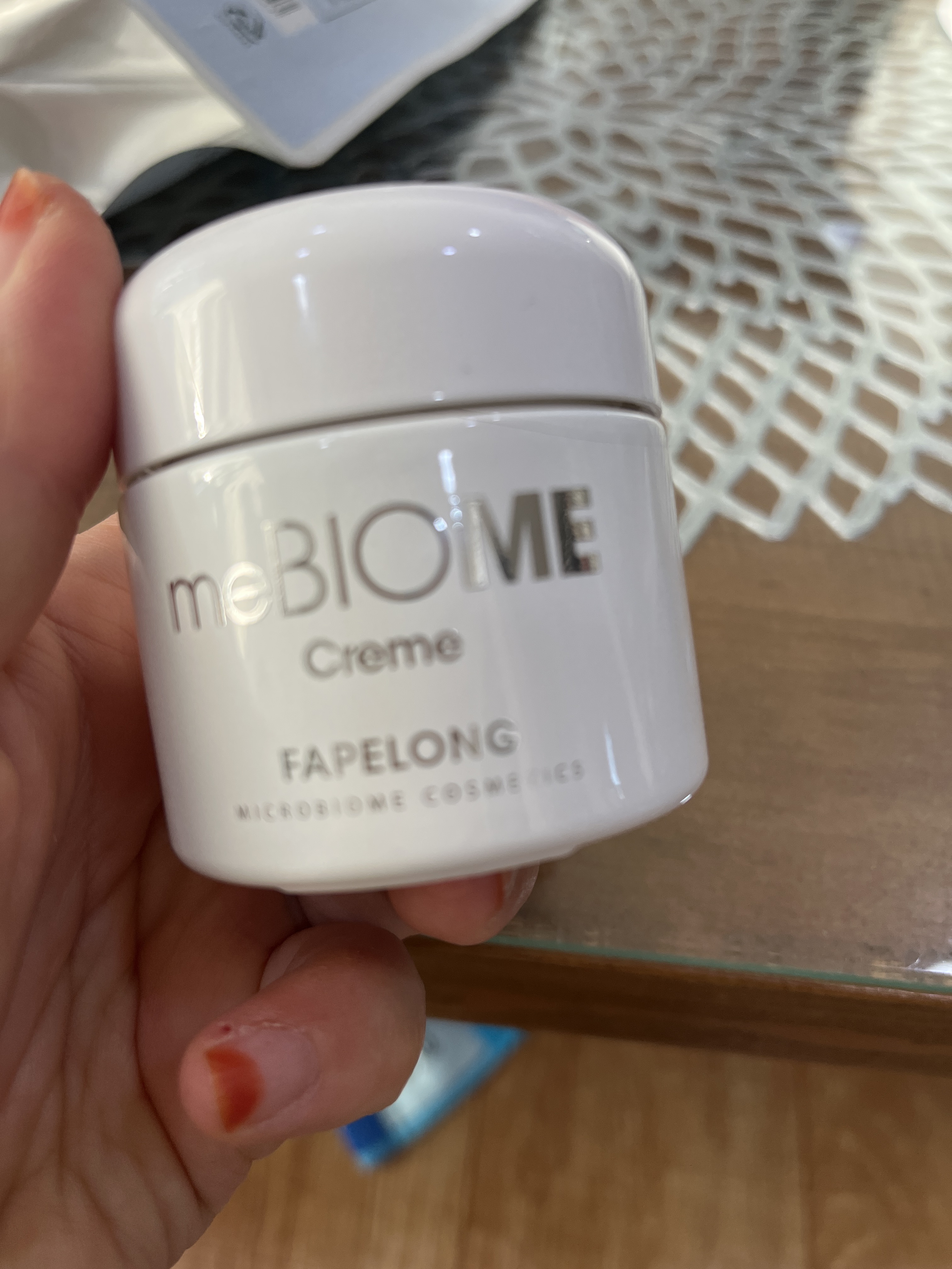 SmartStore review media