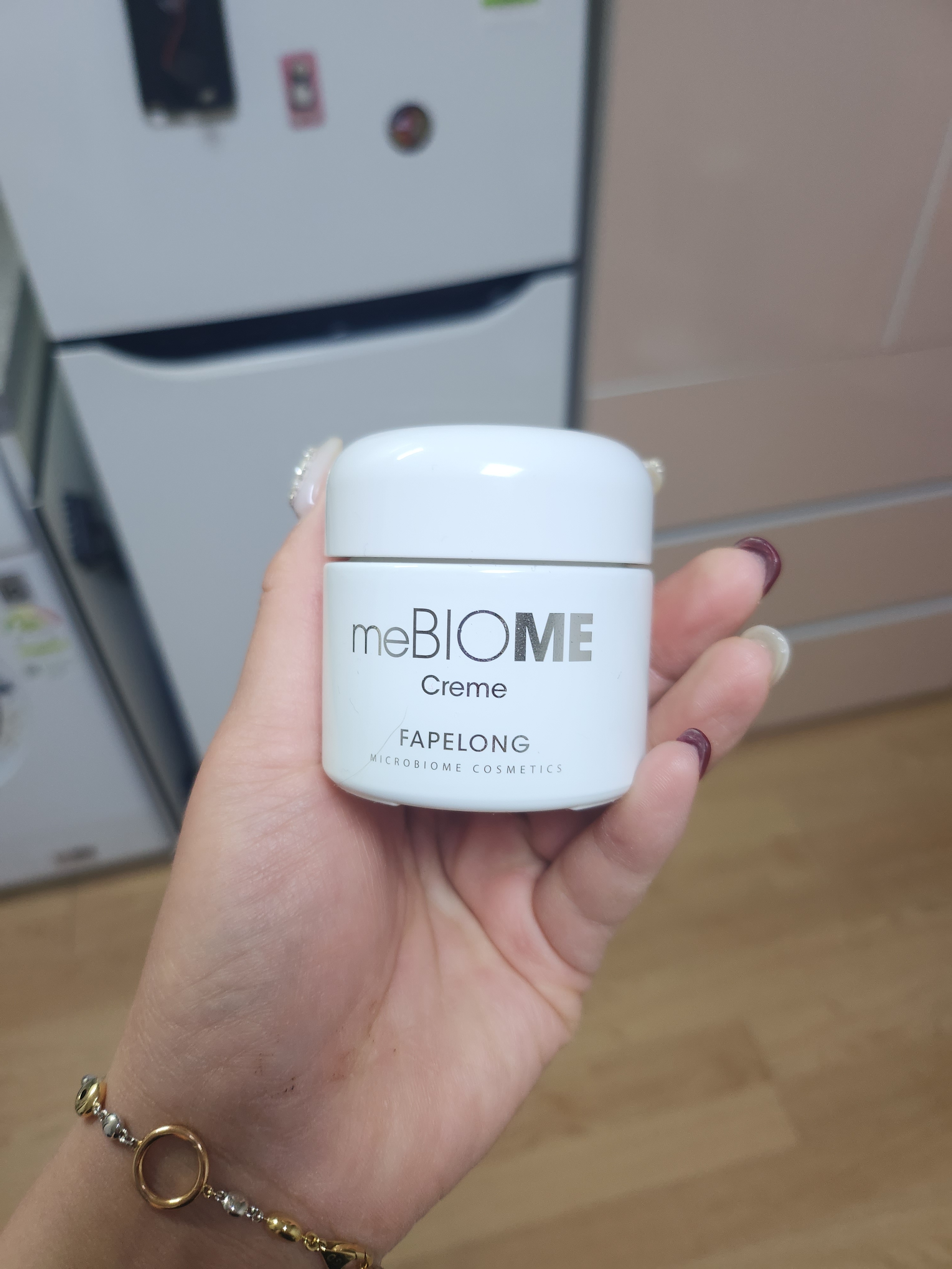 SmartStore review media