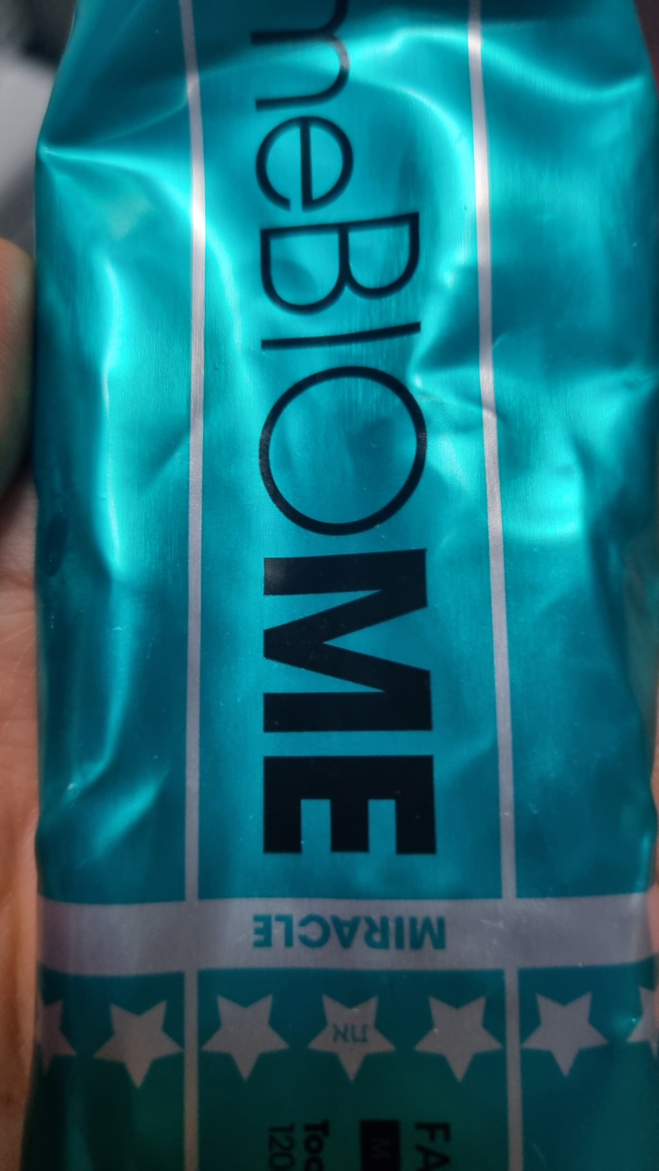 SmartStore review media