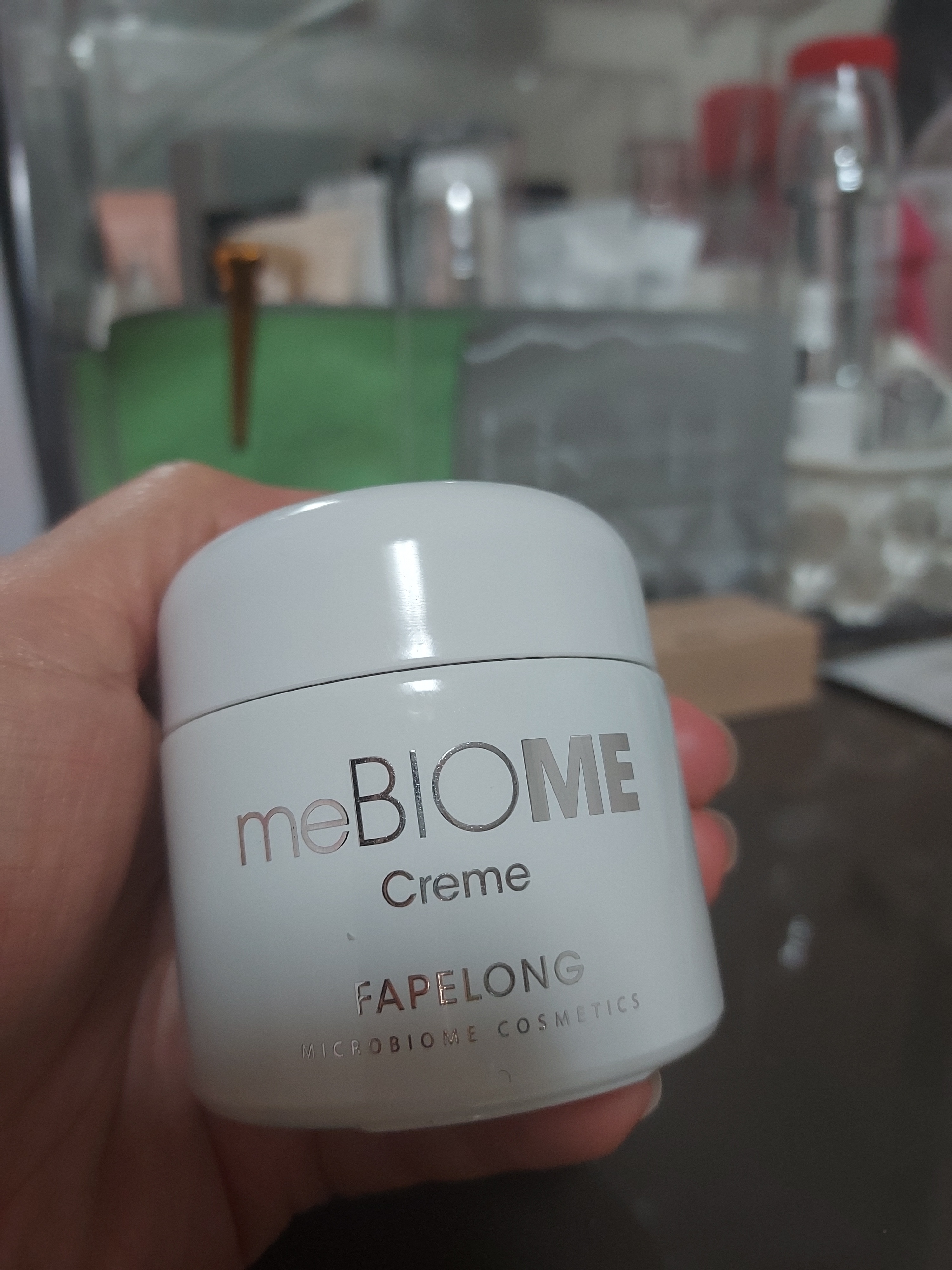 SmartStore review media
