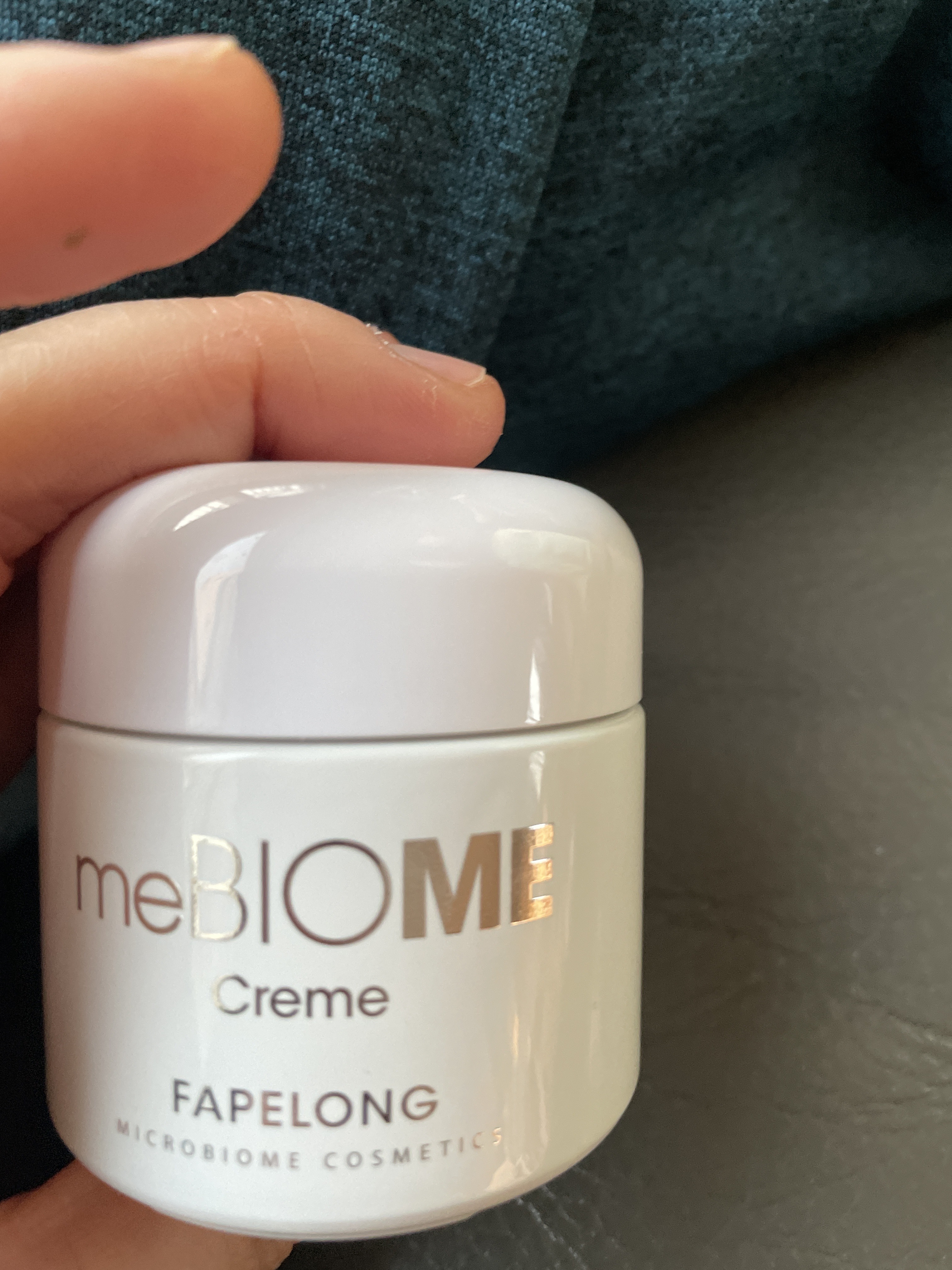 SmartStore review media