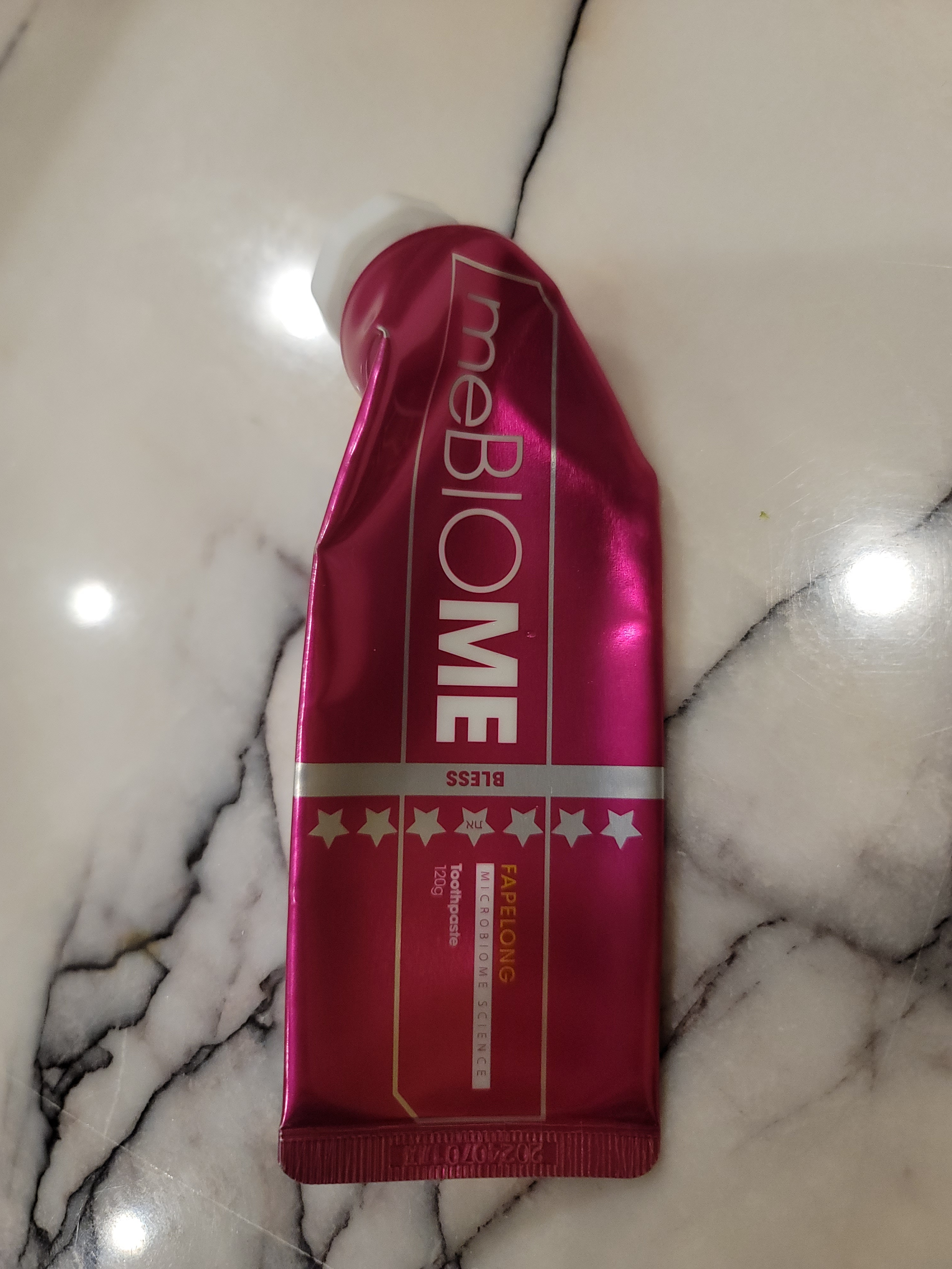 SmartStore review media
