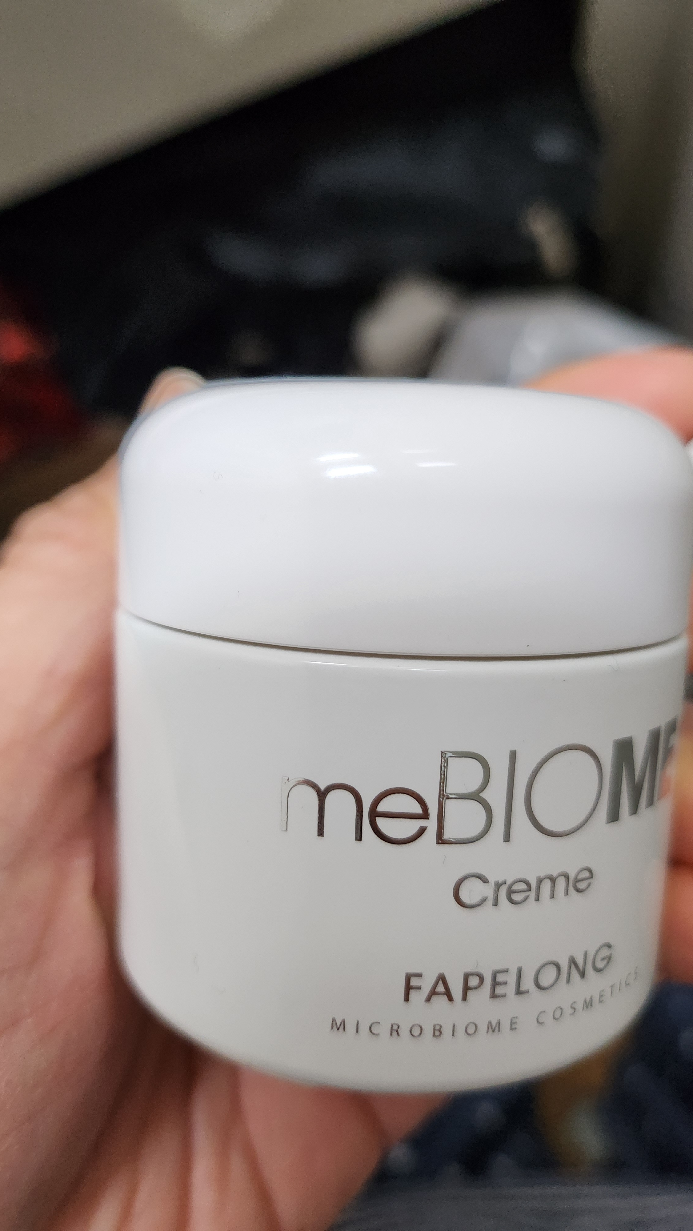 SmartStore review media