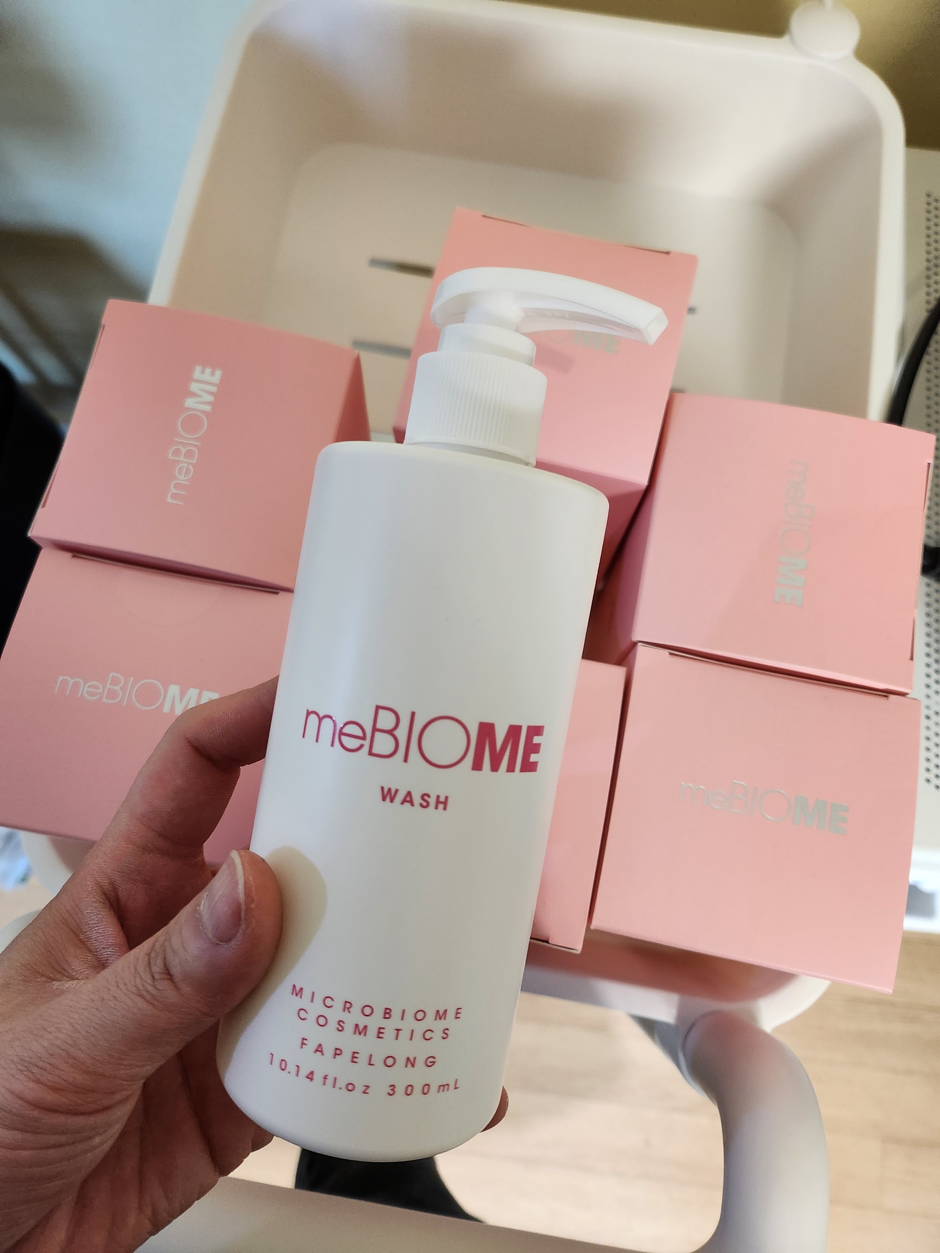 SmartStore review media